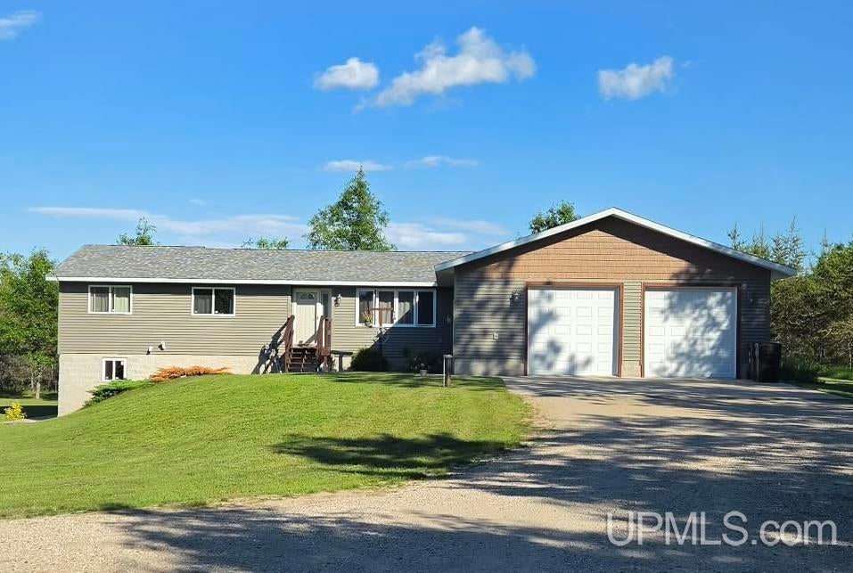 8960 Cty 513 T Road — photo