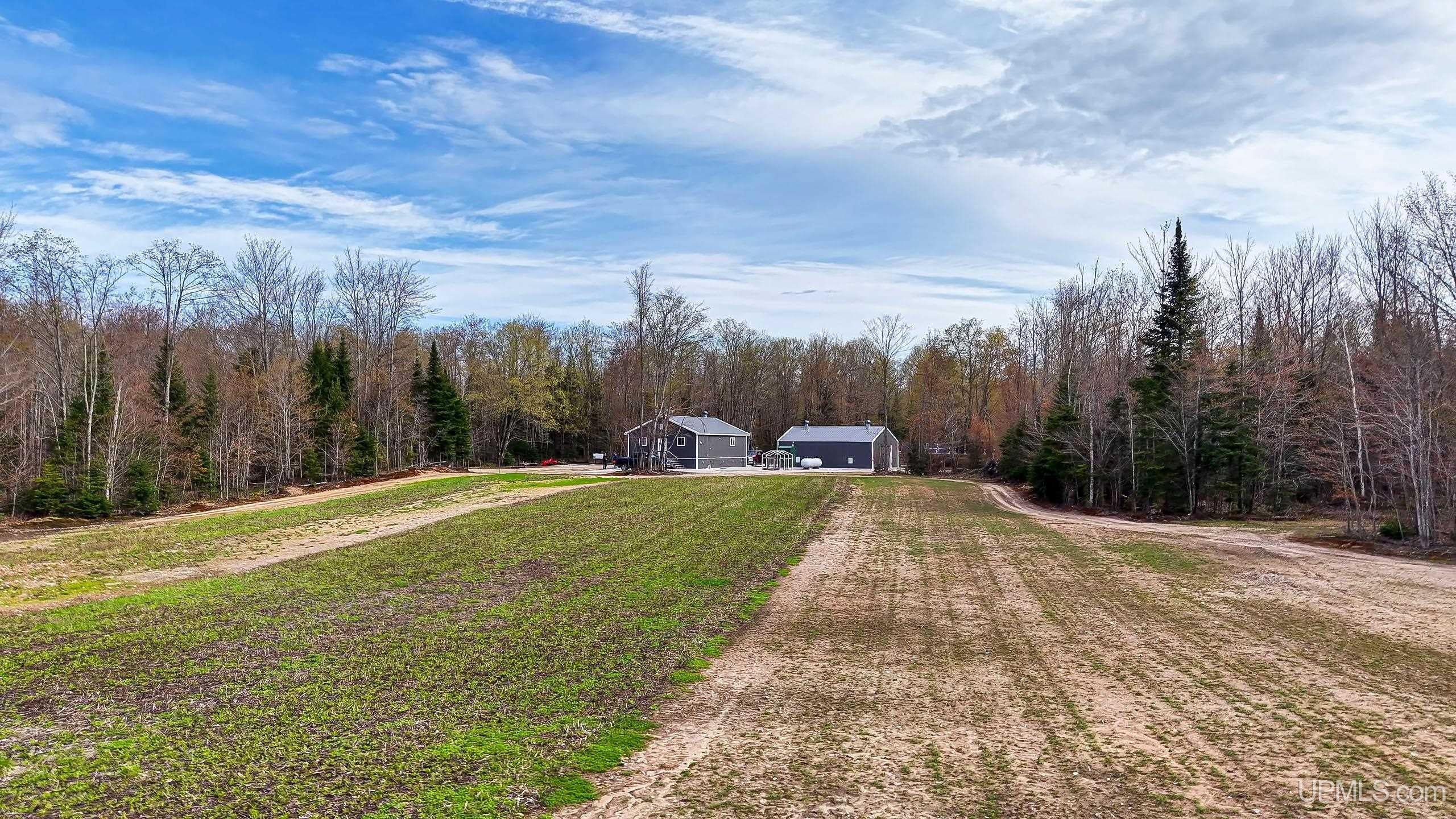 11307 Chesbrough Lake Road — photo