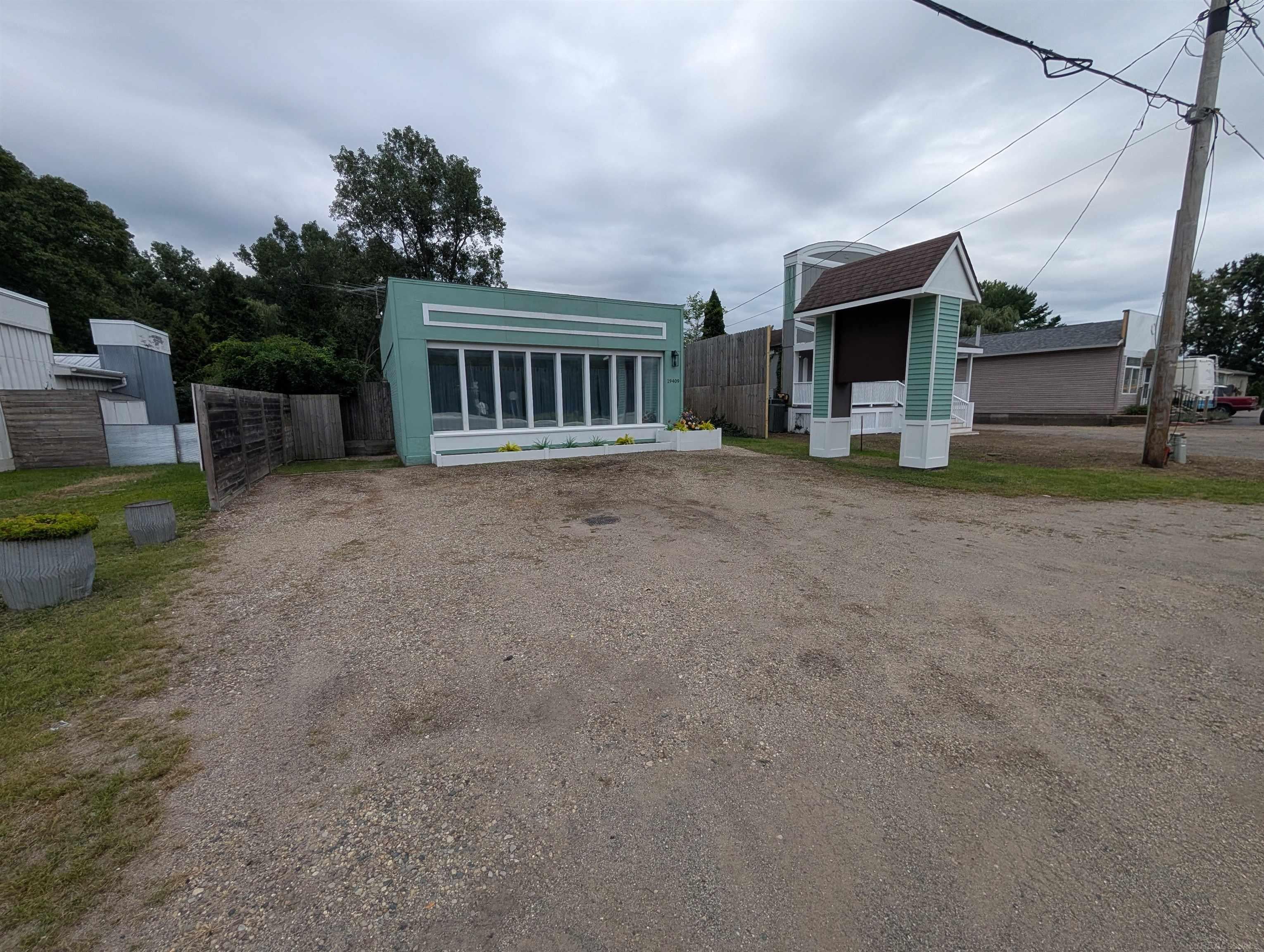 19409 US 12 — photo