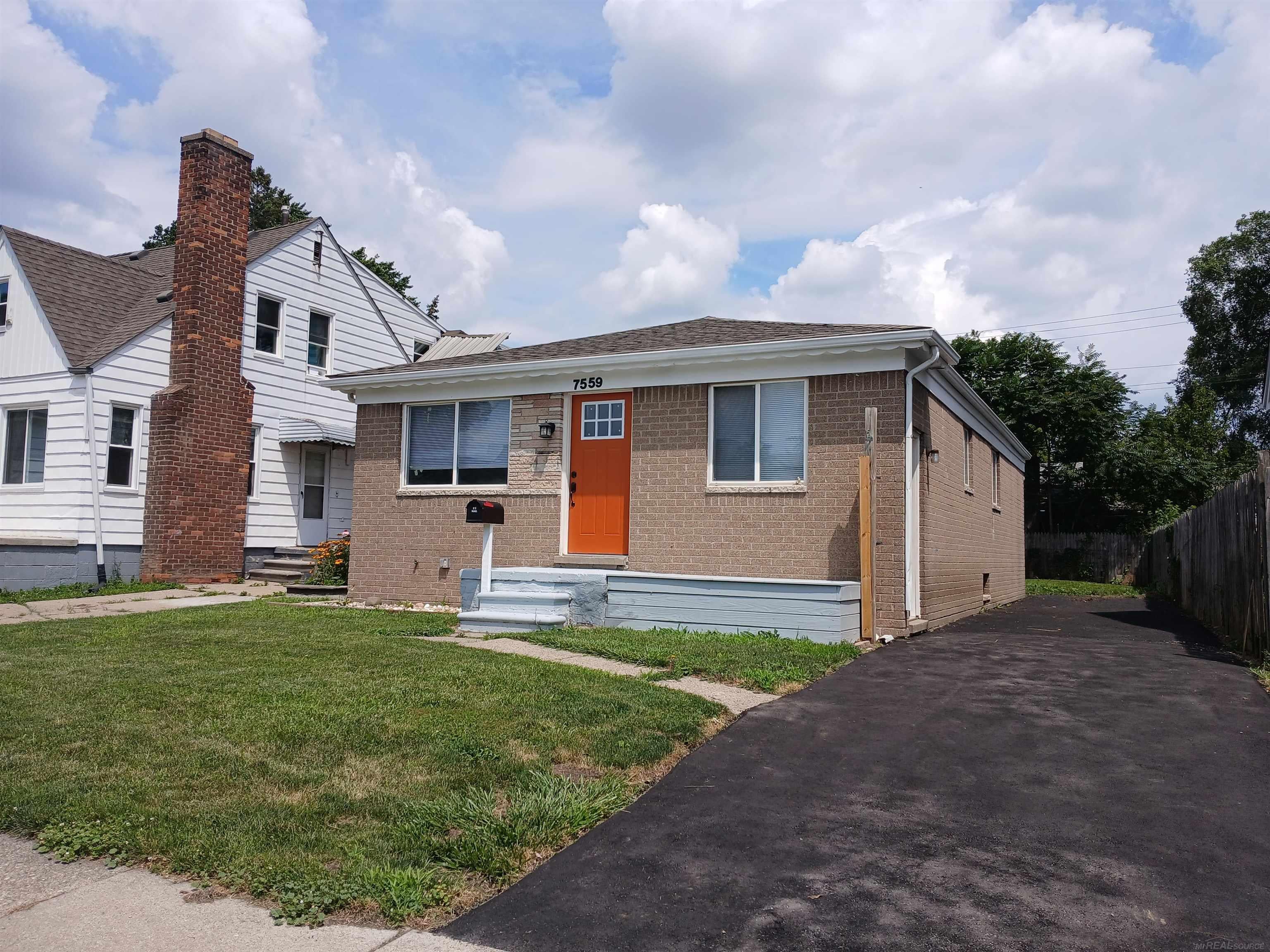 7559 Paige Avenue — photo