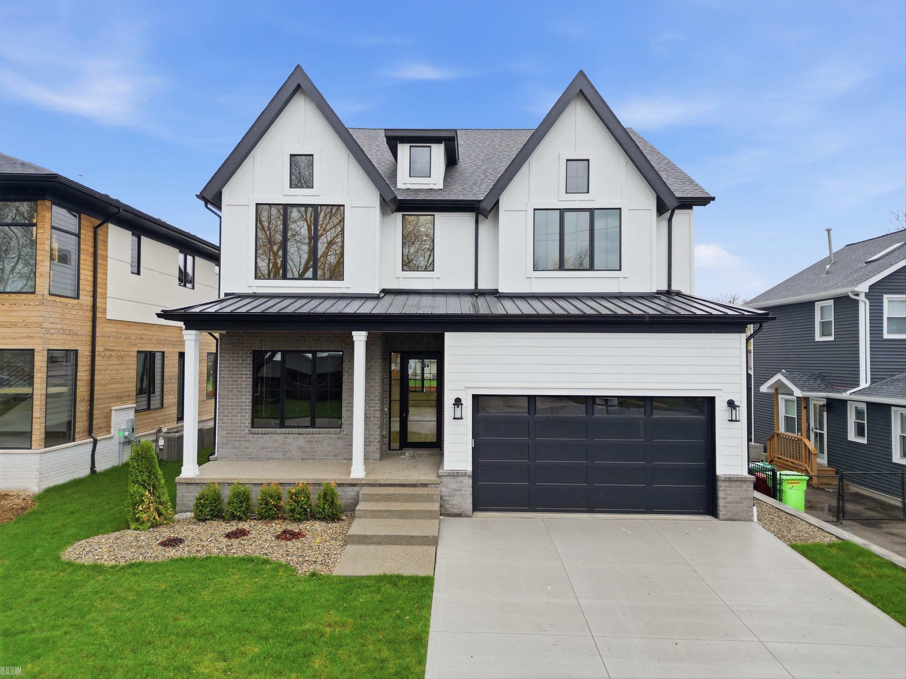41225 Belvidere Street — photo