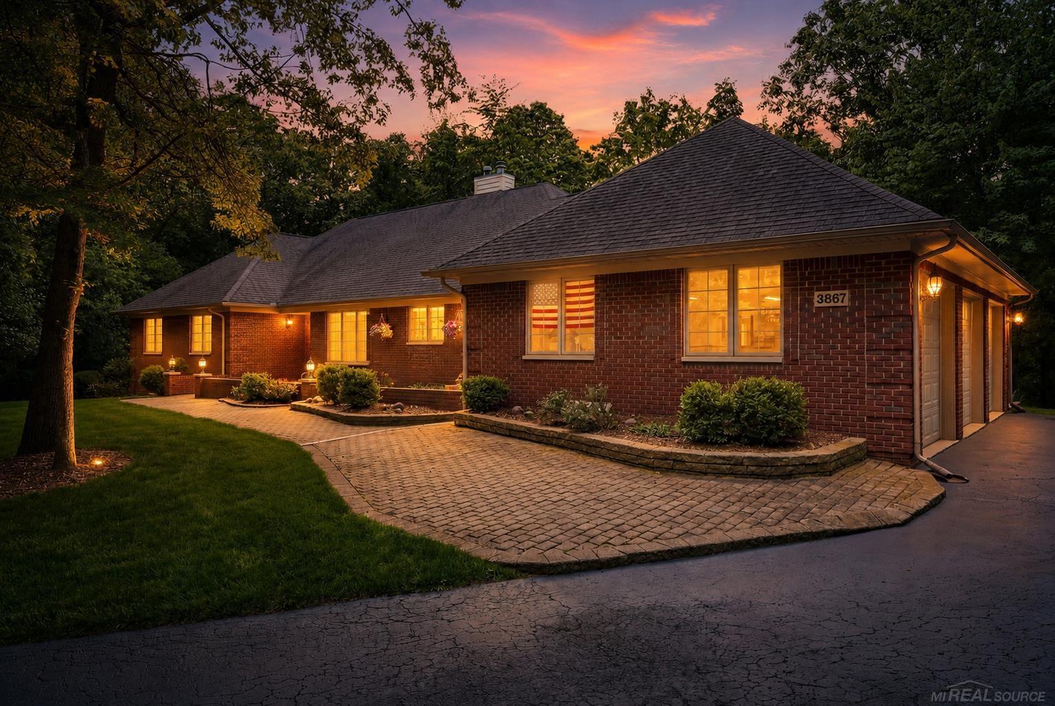 3867 Nutcracker Court — photo