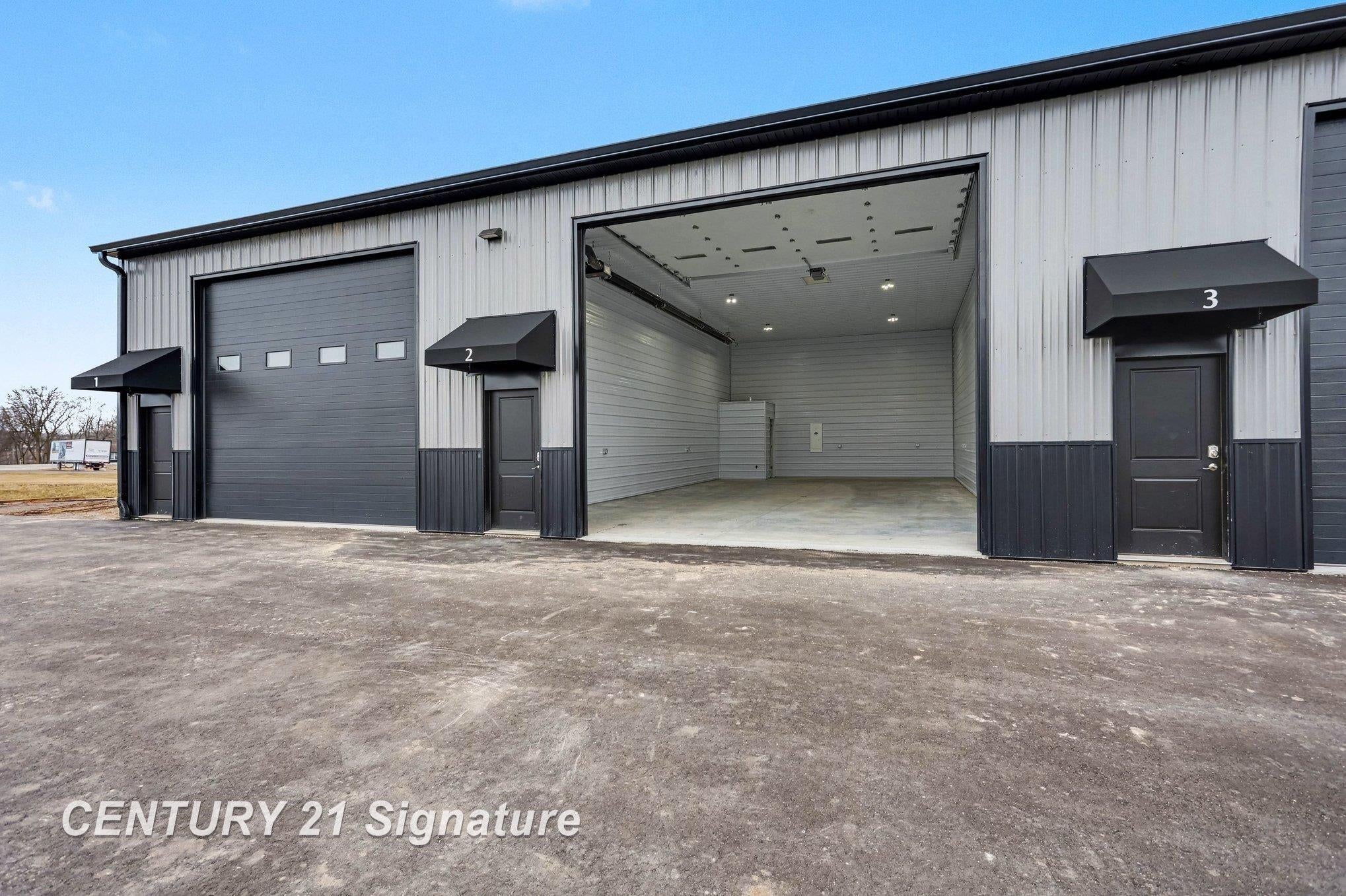 6340 Goose Drive Unit 8 — photo