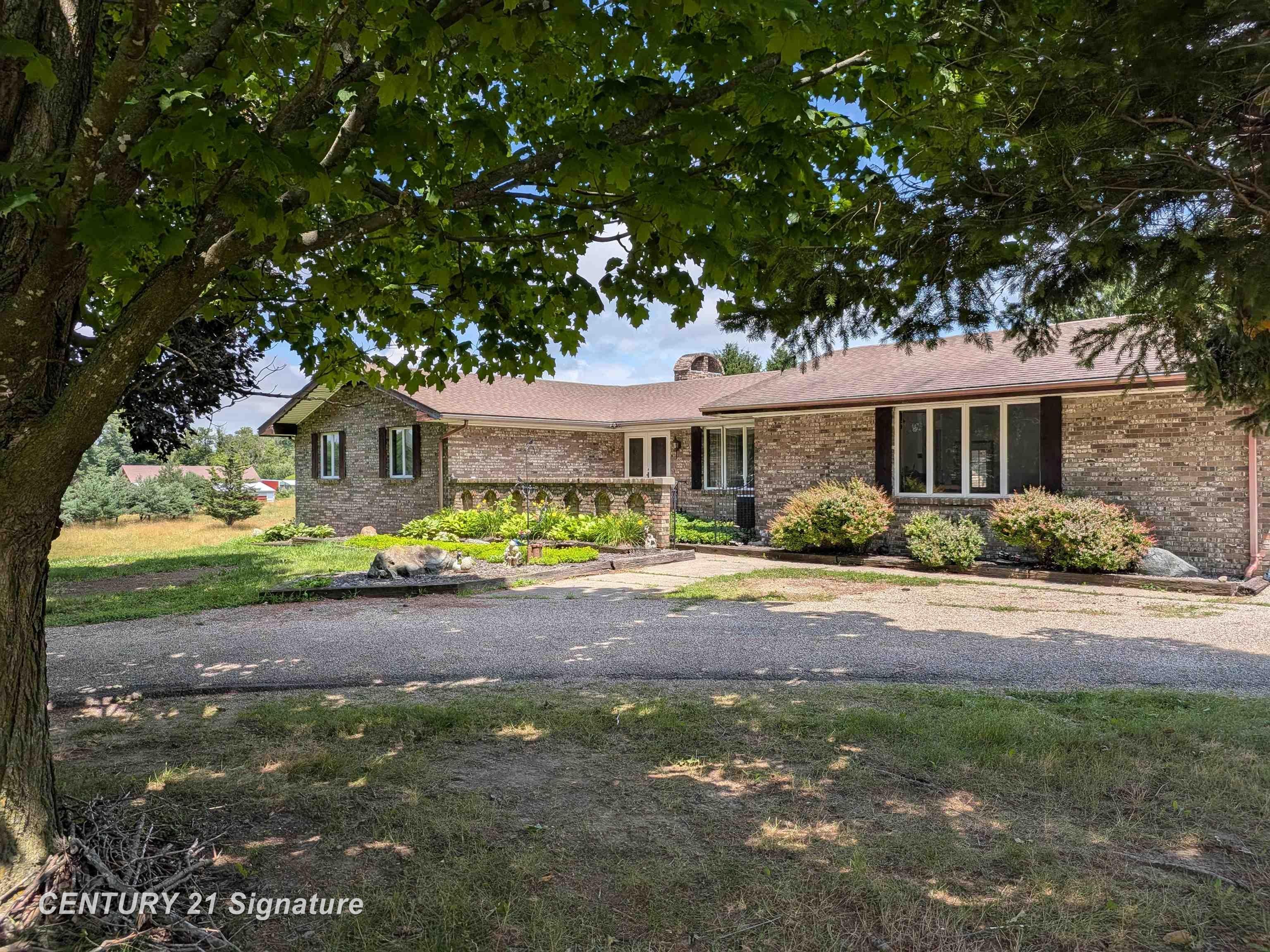 2995 Lyons Road — photo