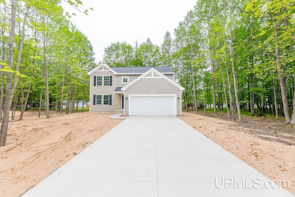 79 Royal Oak Drive — photo
