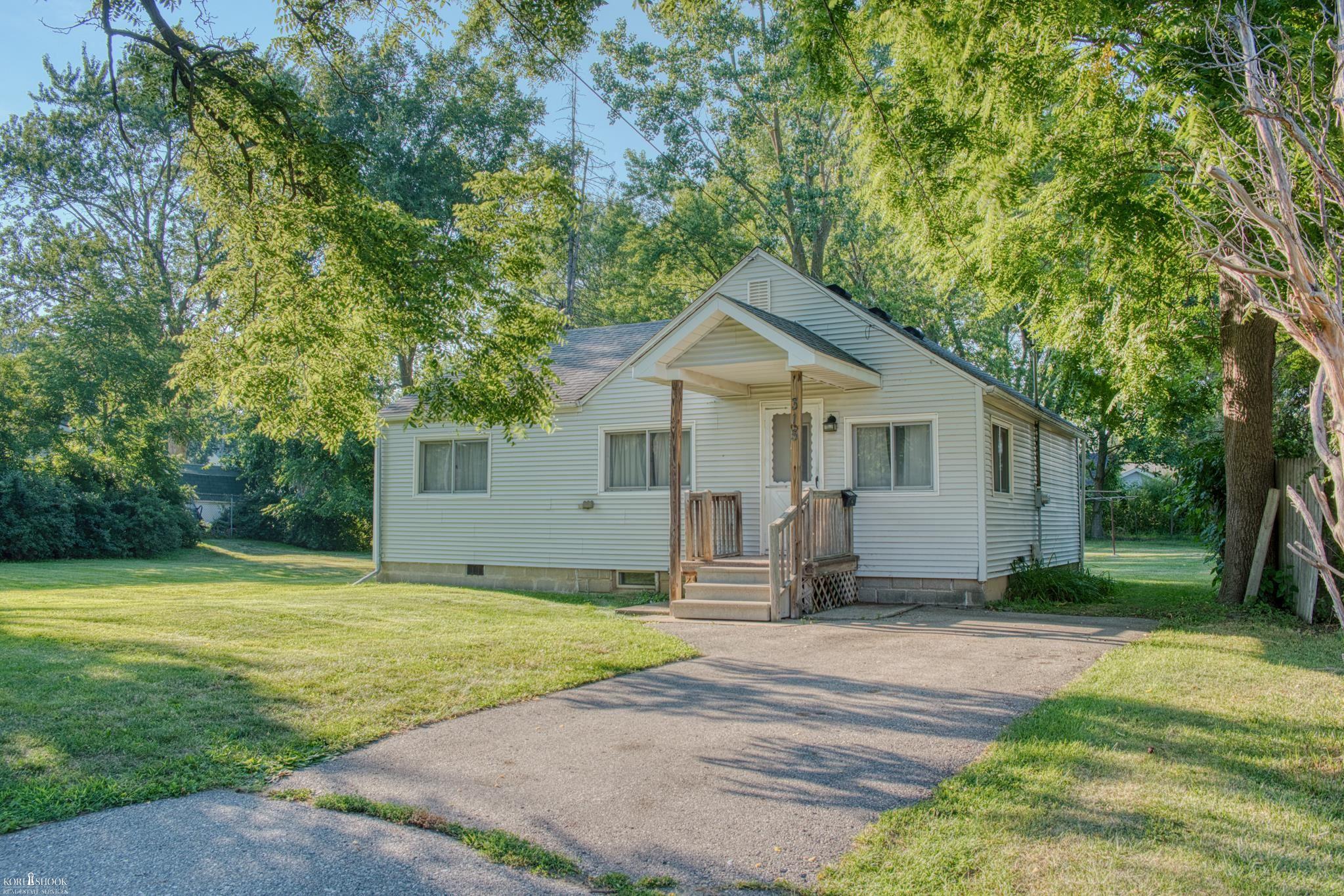 315 E Williams Street — photo