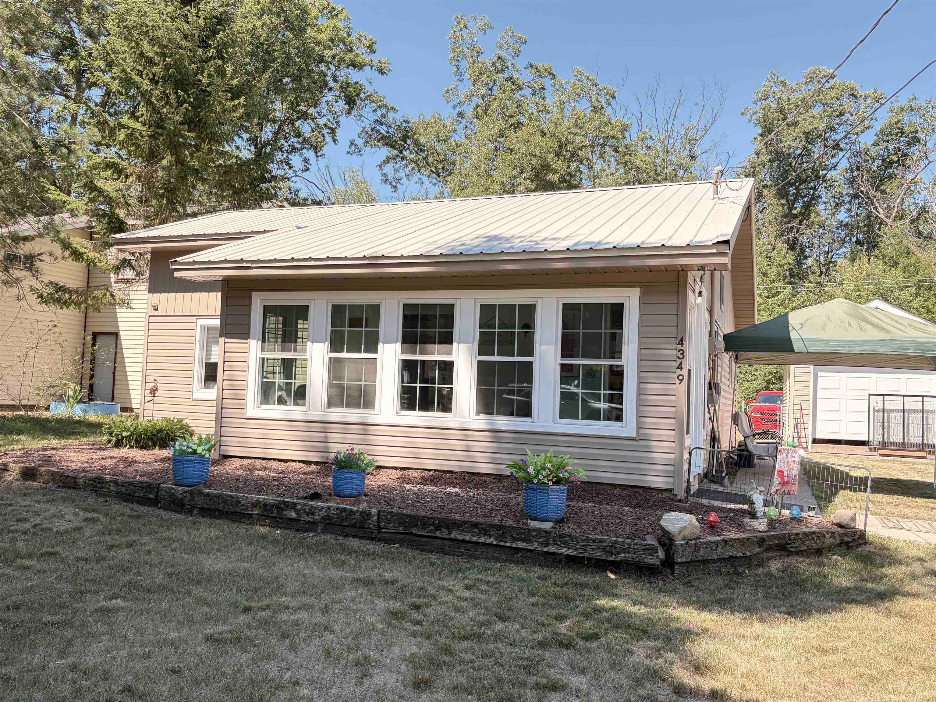 4349 Oak Park Drive — photo