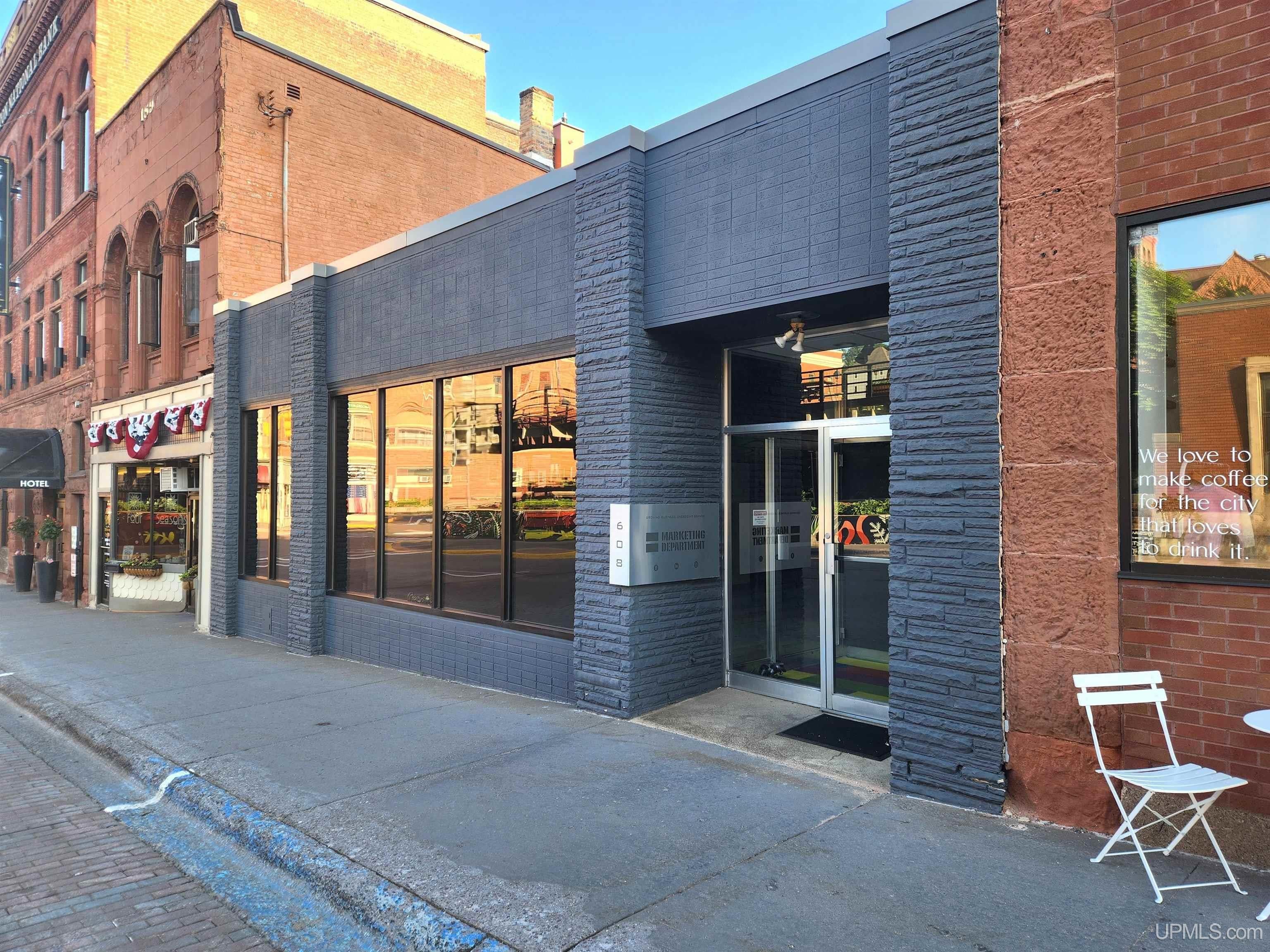 608 Shelden Avenue — photo
