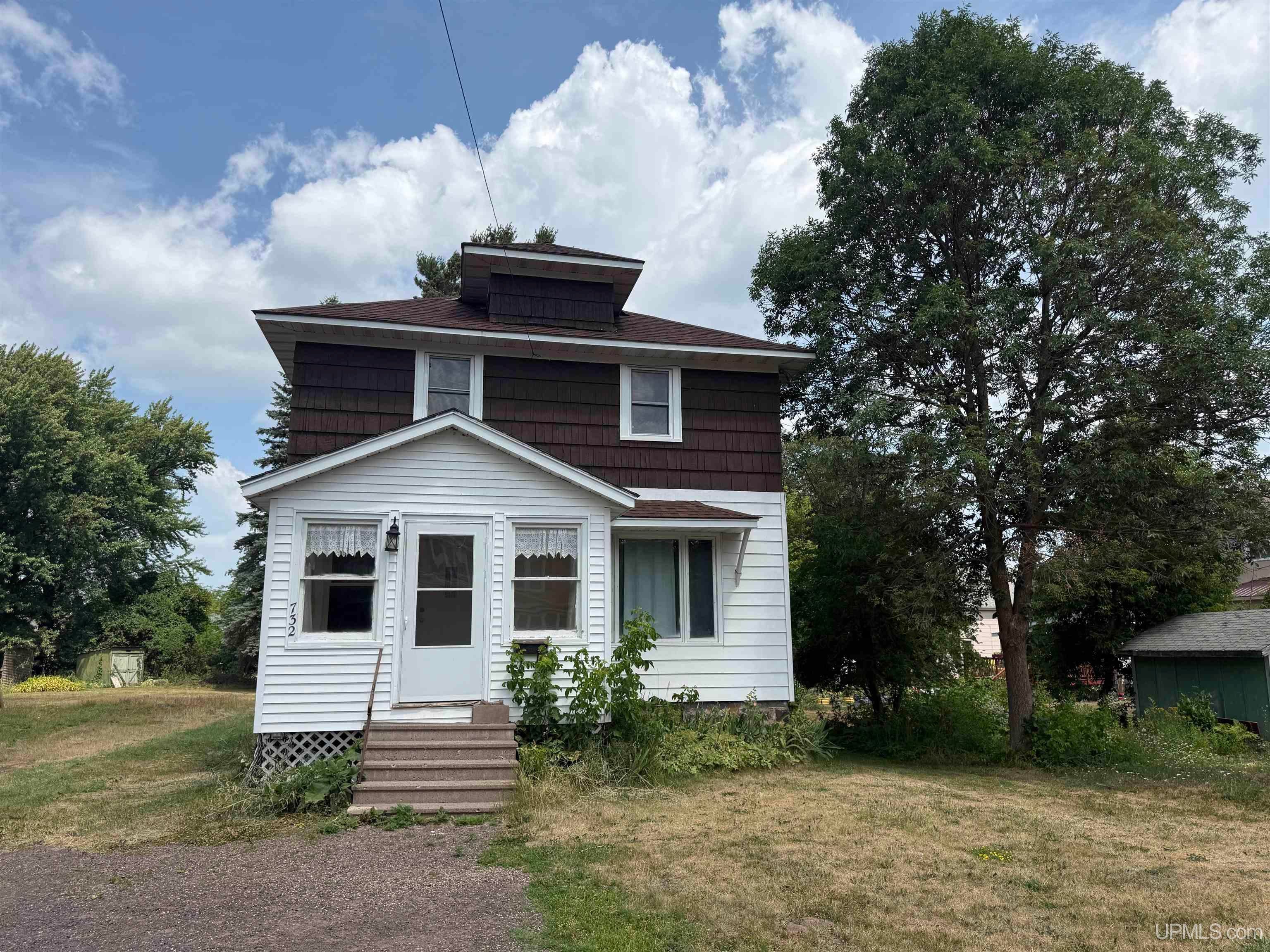 732 Pabst Street — photo