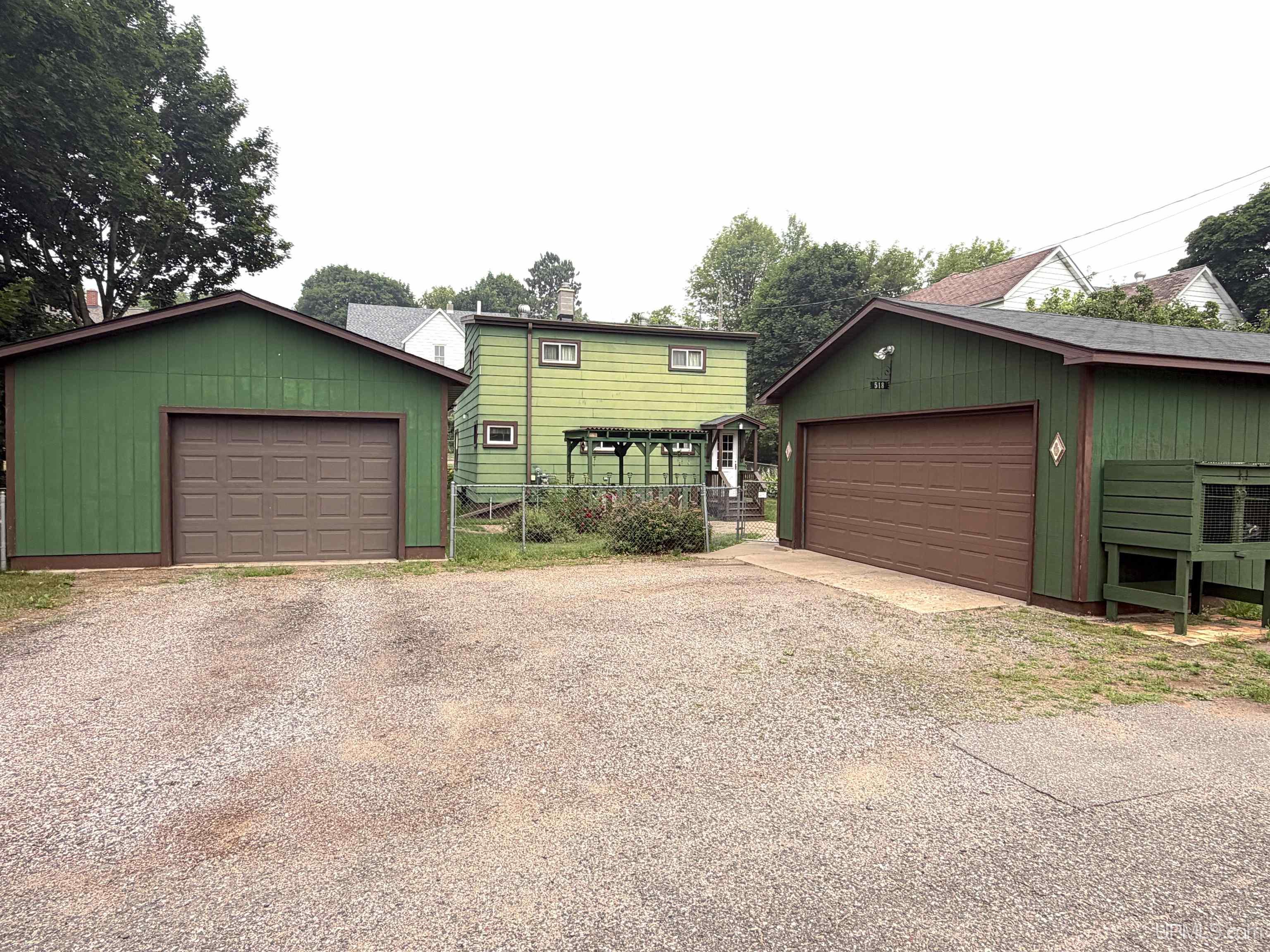518 E Ridge Street — photo