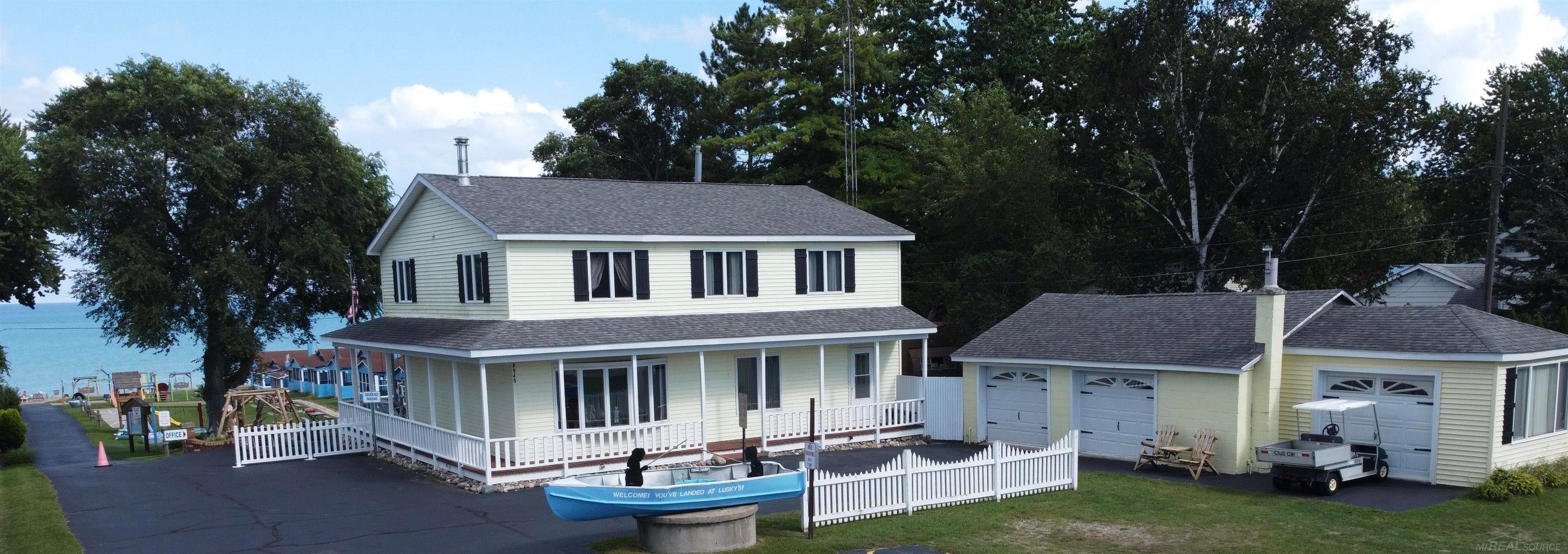 8949 Lakeshore Rd Road — photo