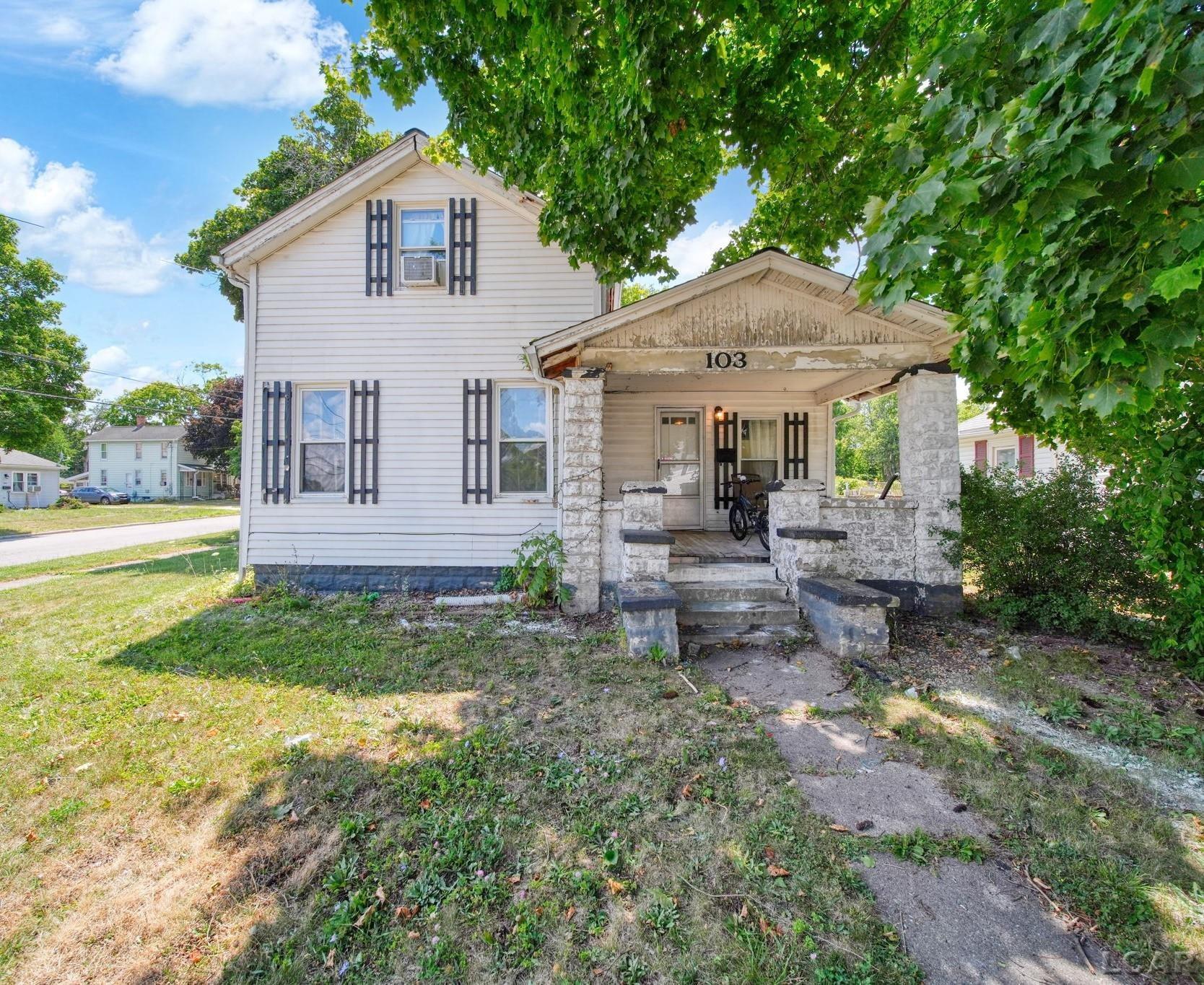 103 W Summit Street — photo