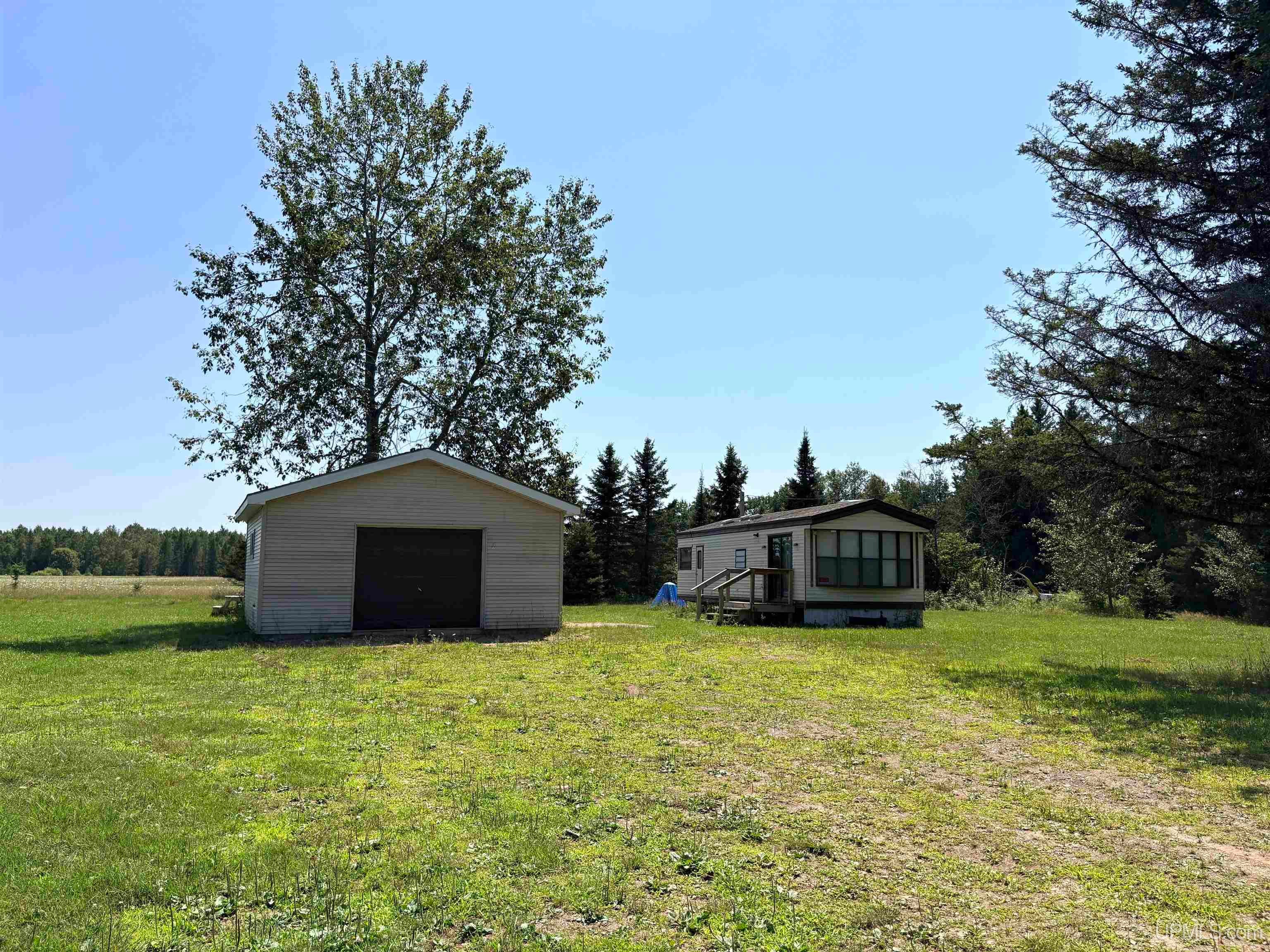 3123 County 416 23rd Road — photo