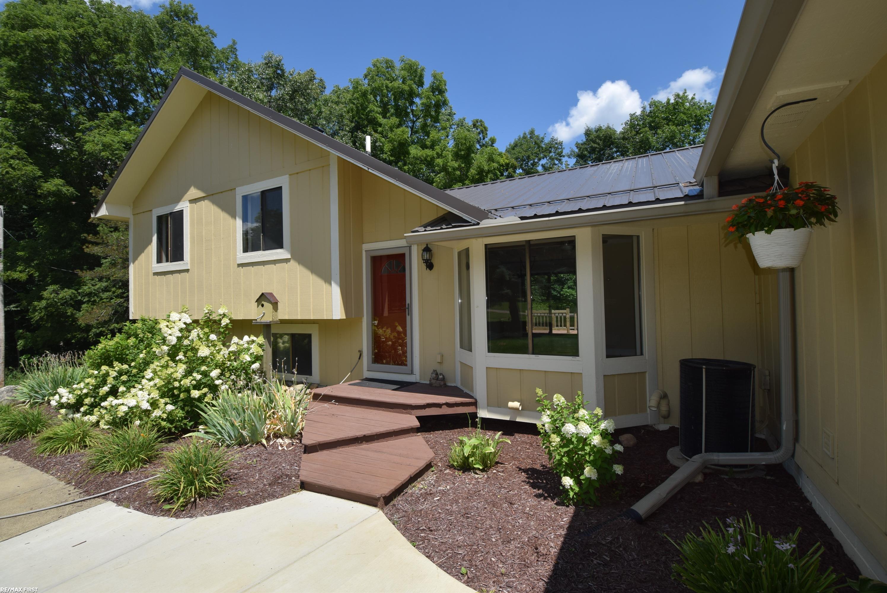 3424 Abbey Lane — photo