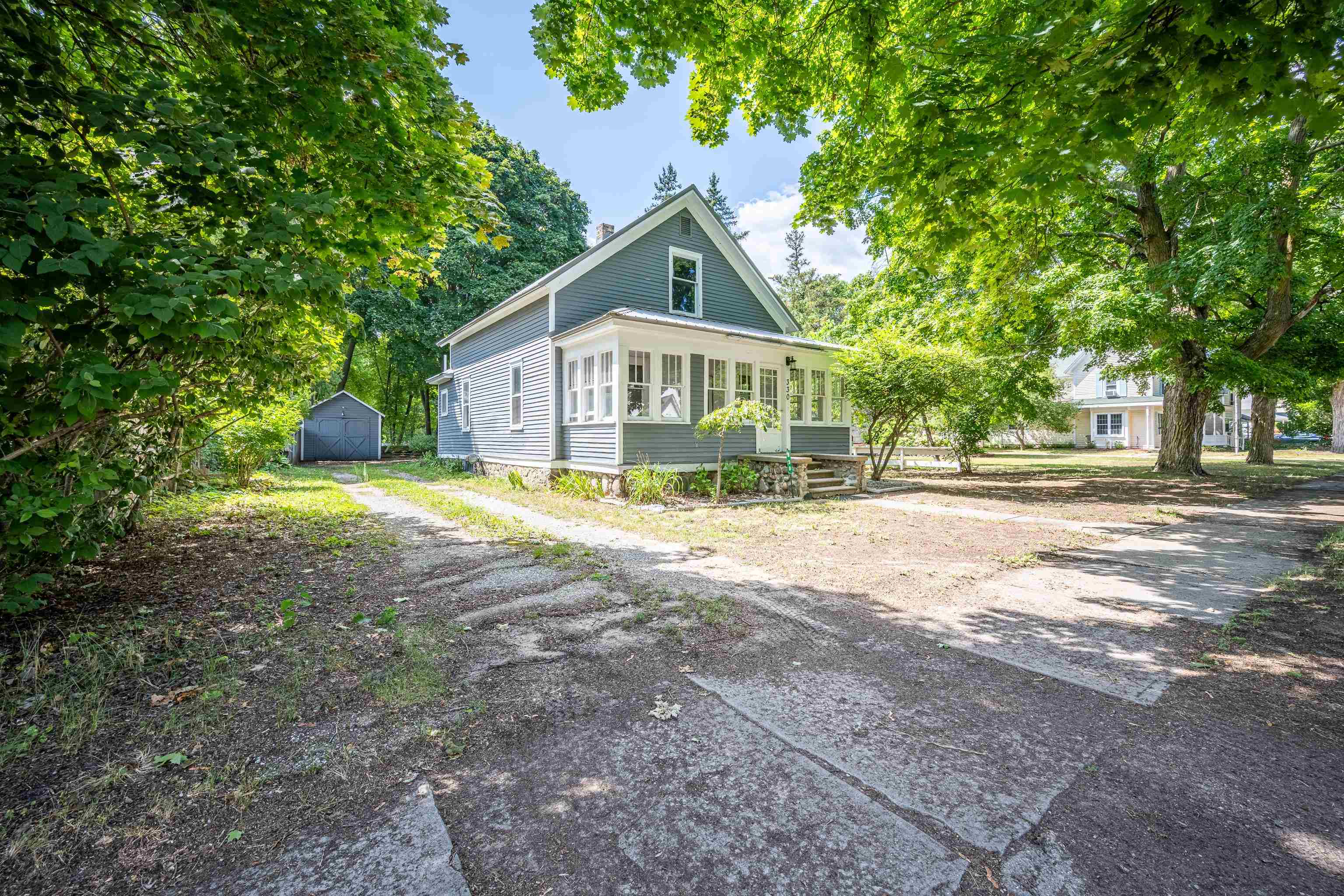 330 S Antler Street — photo