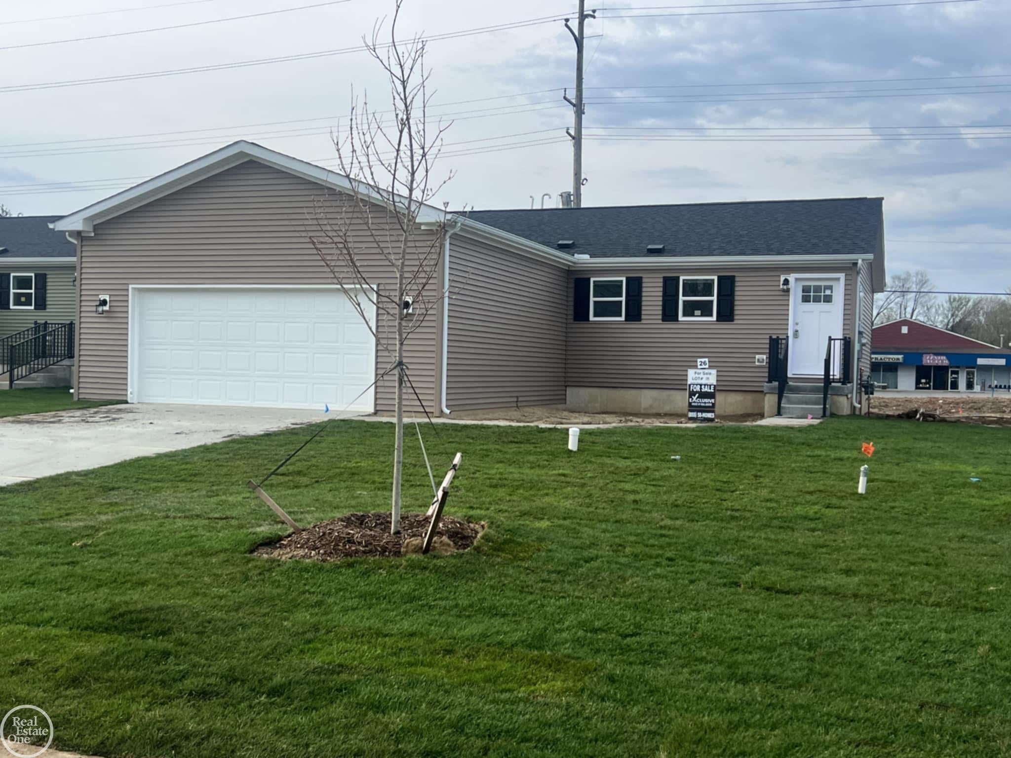 4426 Maple Leaf Trail Unit #25 — photo