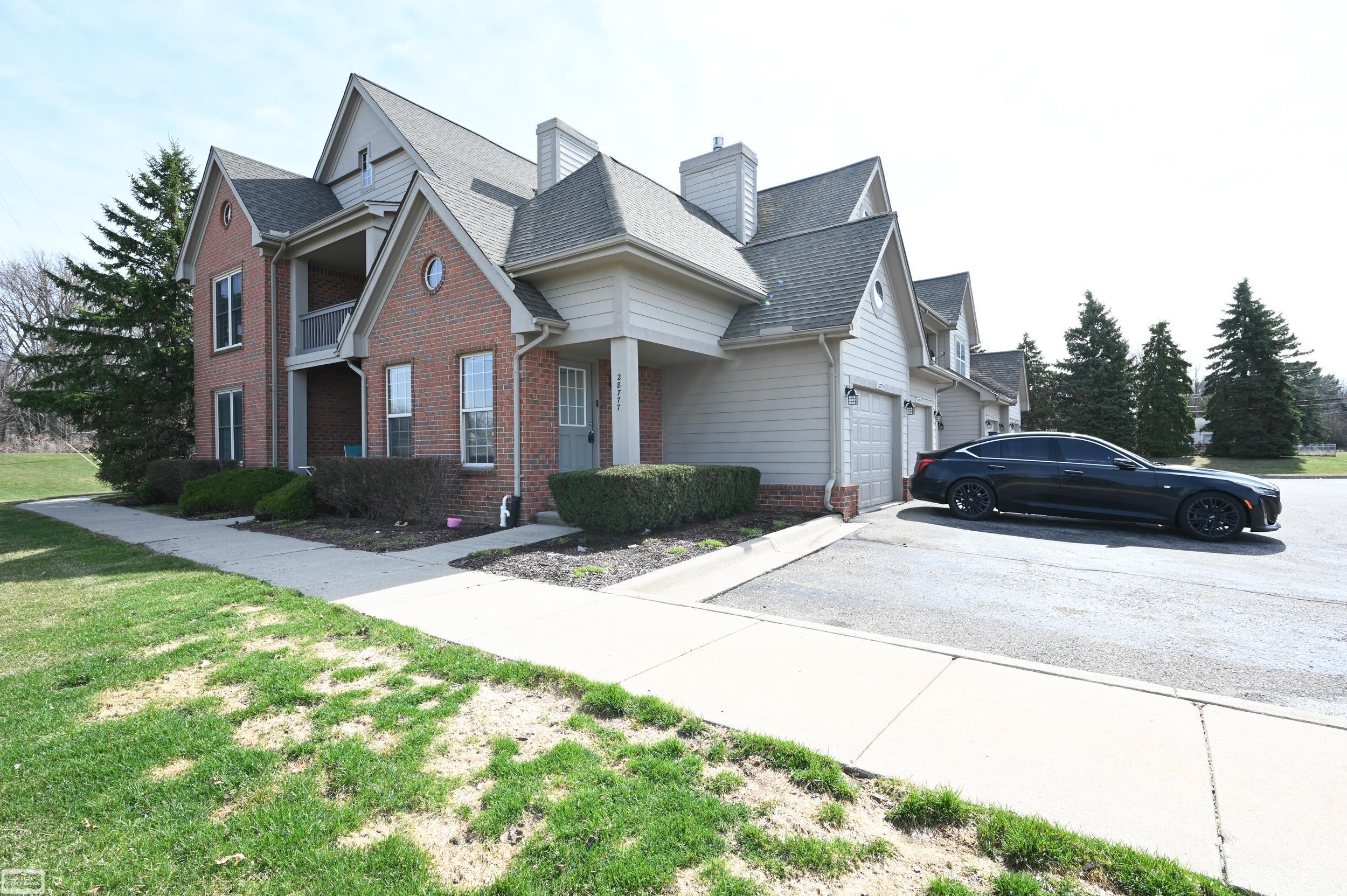 28777 Berwick Court — photo