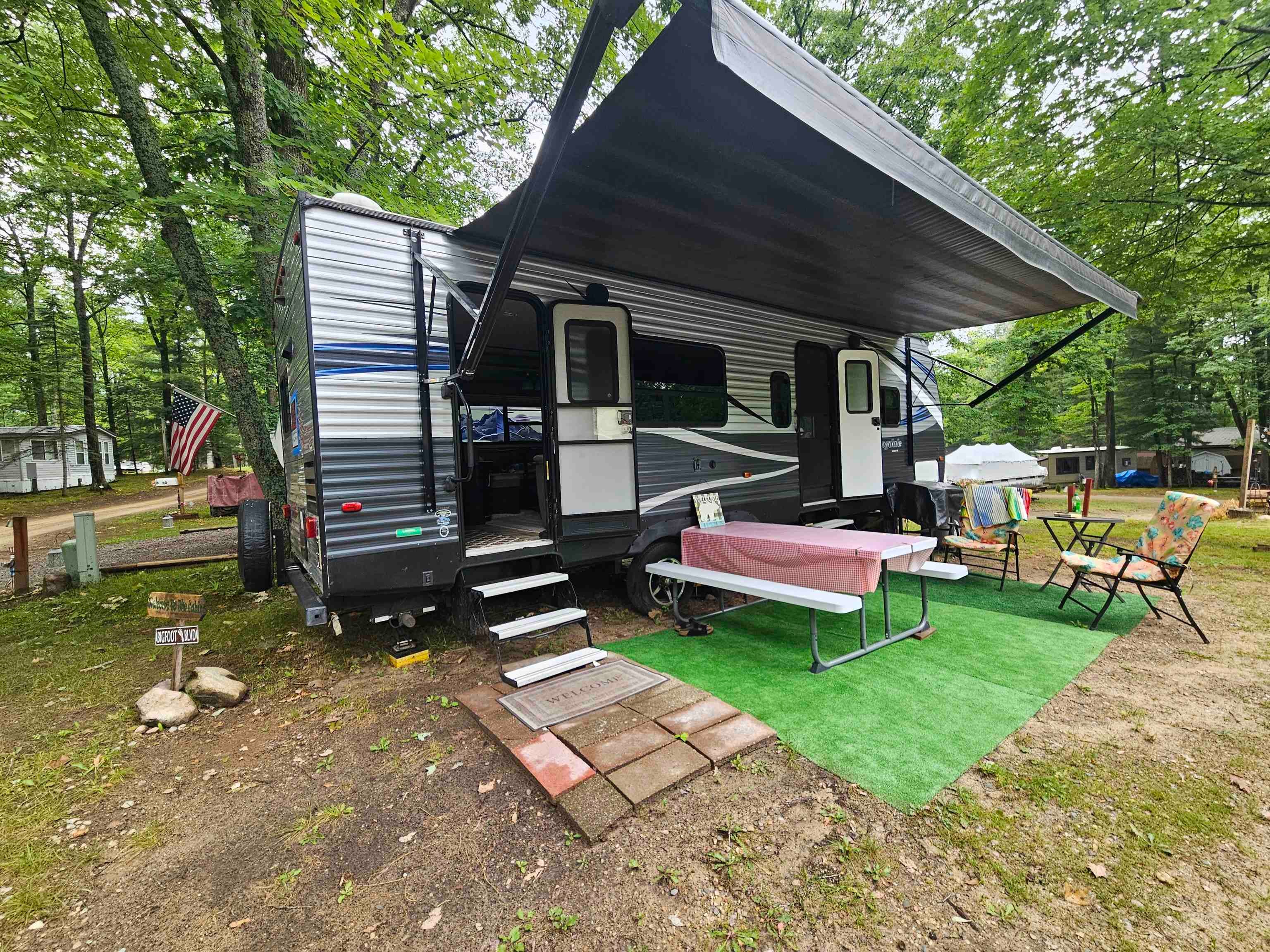3200 E Arnold Lake #31 Road — photo