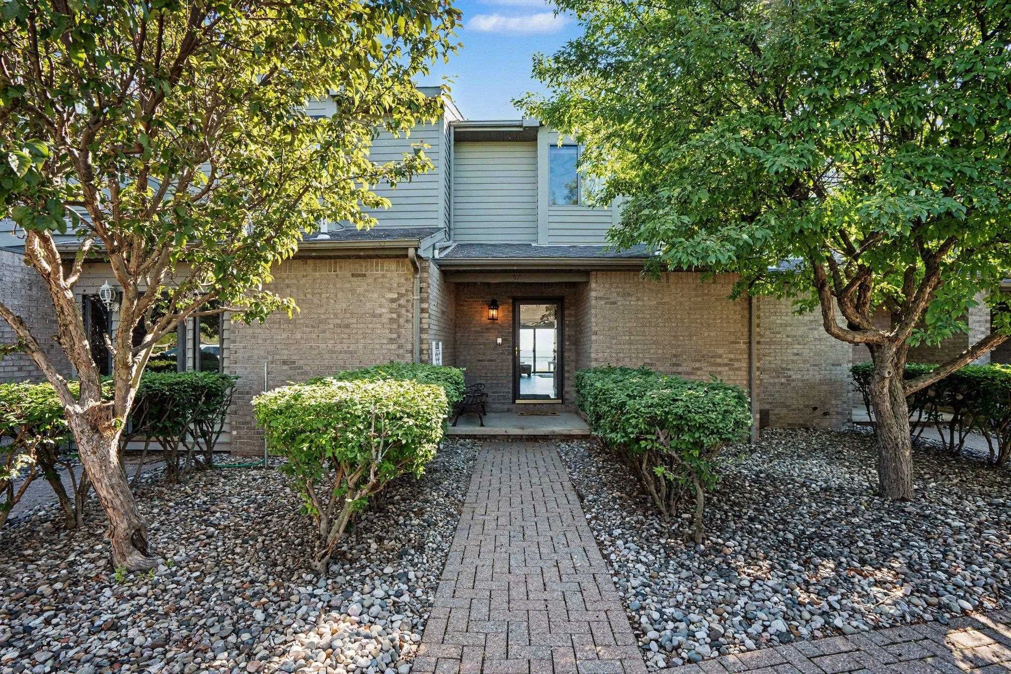 57 Harbour View Pointe Road — photo