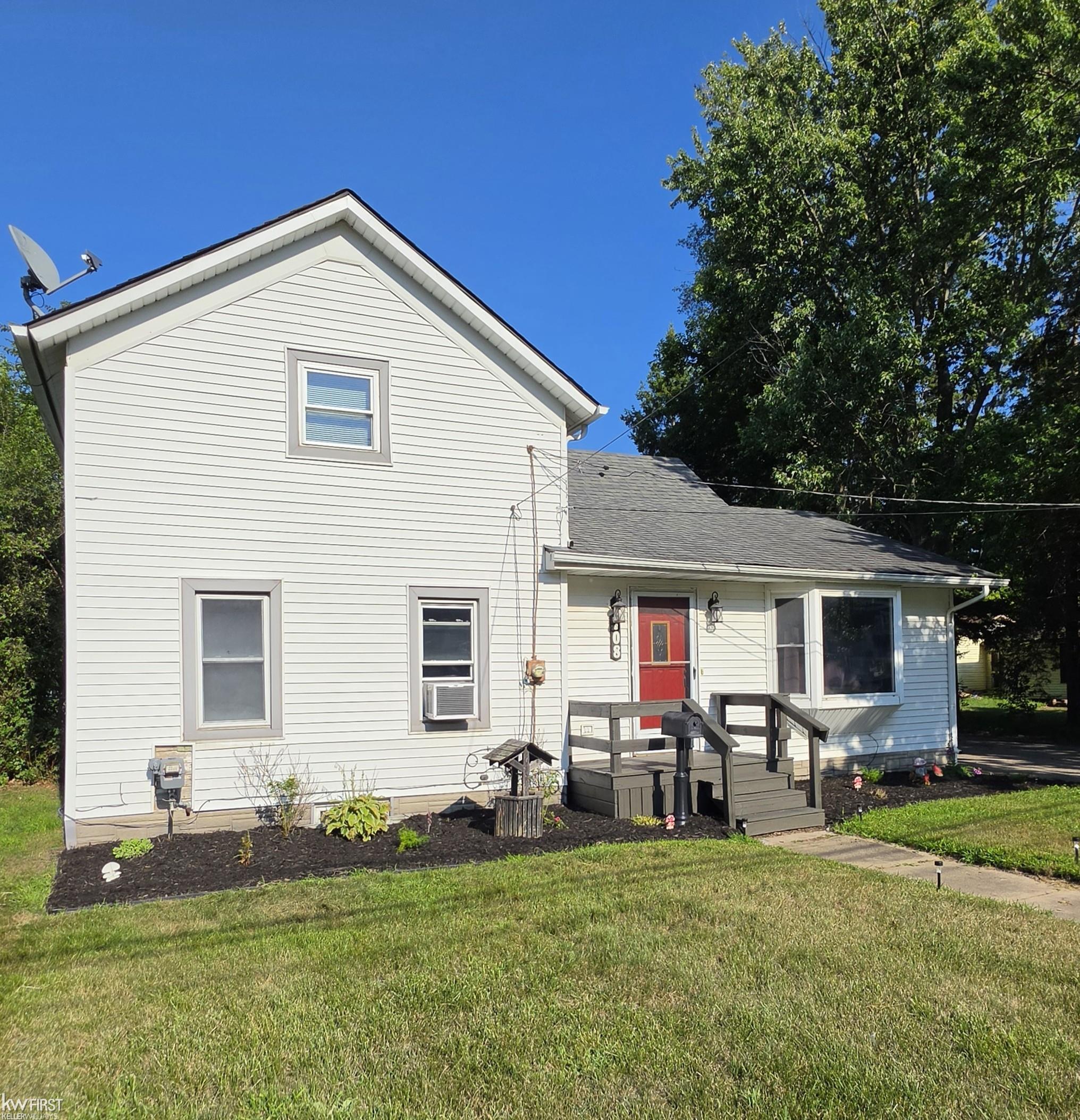 708 N Mill Street — photo
