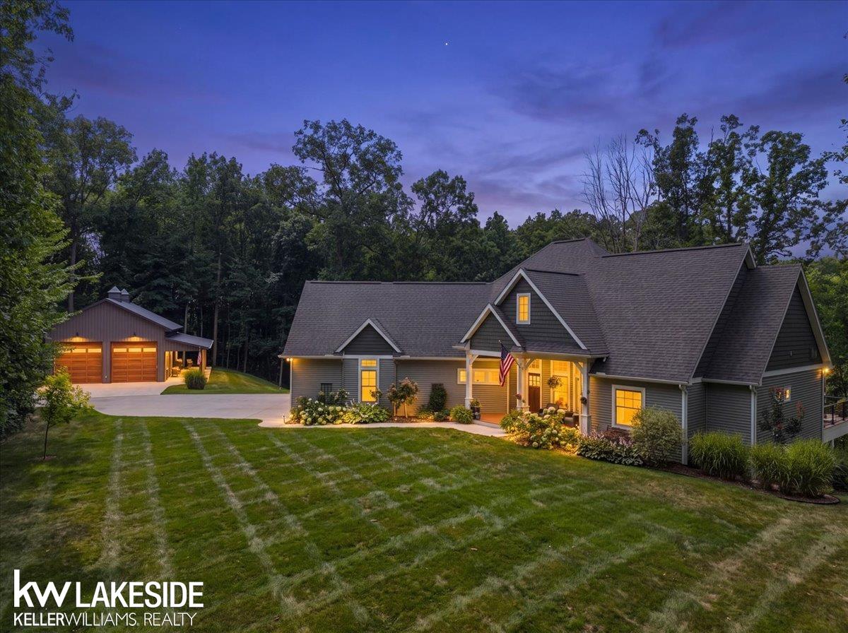 877 Cody Drive — photo