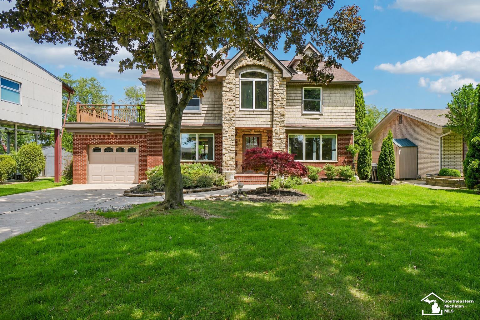 28395 Swan Island Drive — photo