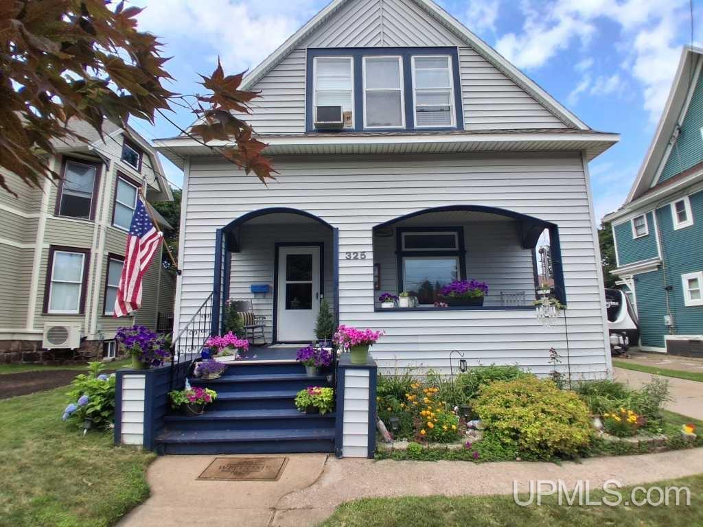 325 E Hewitt Avenue — photo