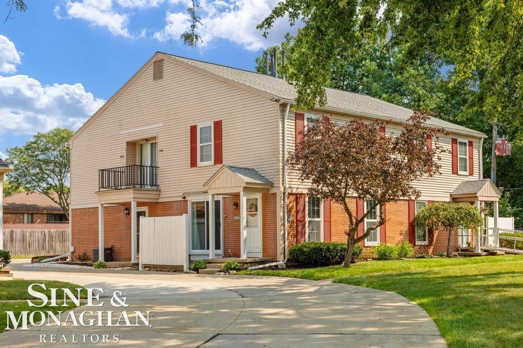 24151 Meadow Bridge Drive 8 — photo