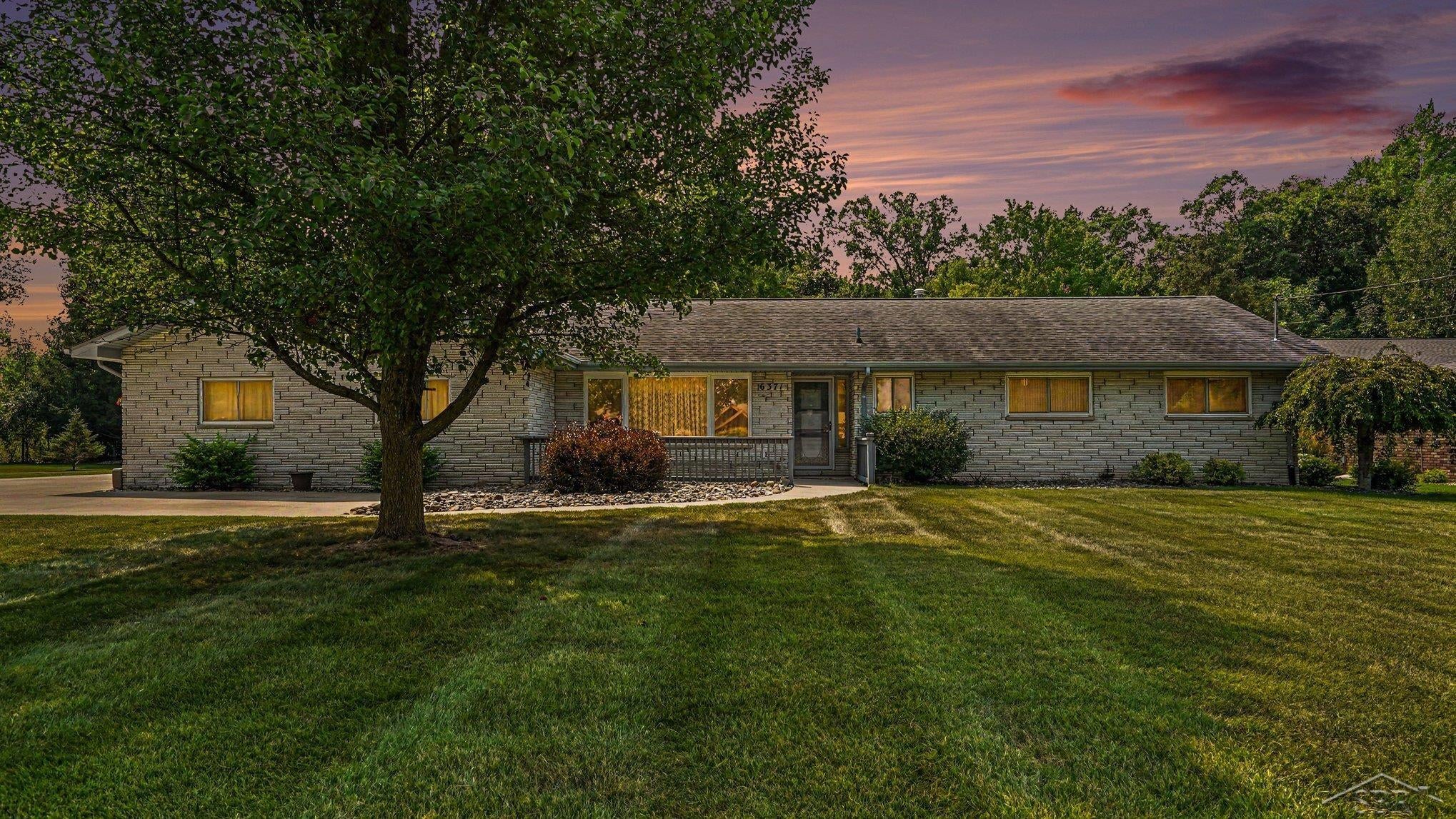 6371 Birchview Drive — photo