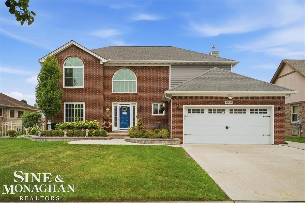 35435 St Clair Drive — photo