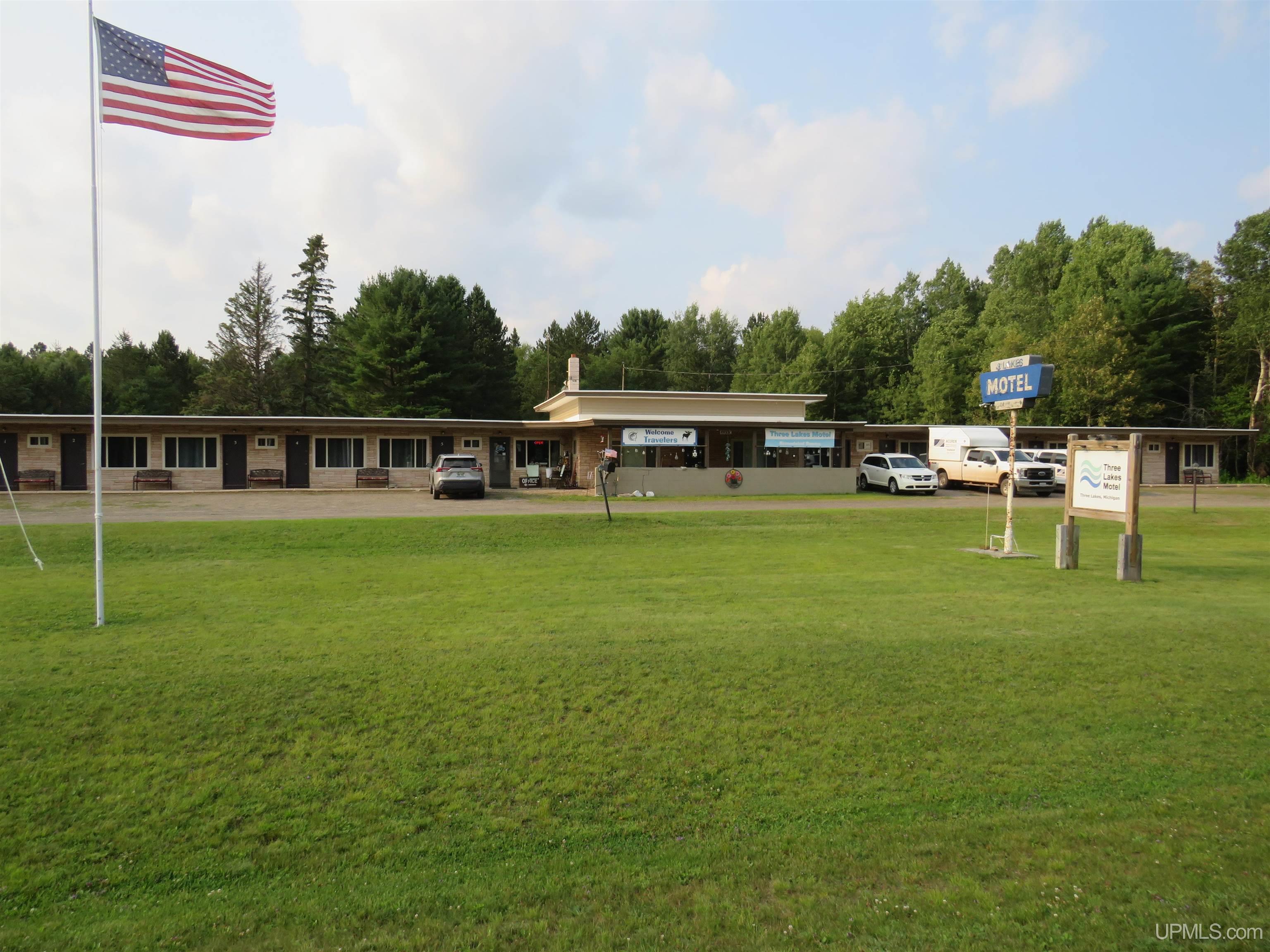 27837 US 41 Highway — photo
