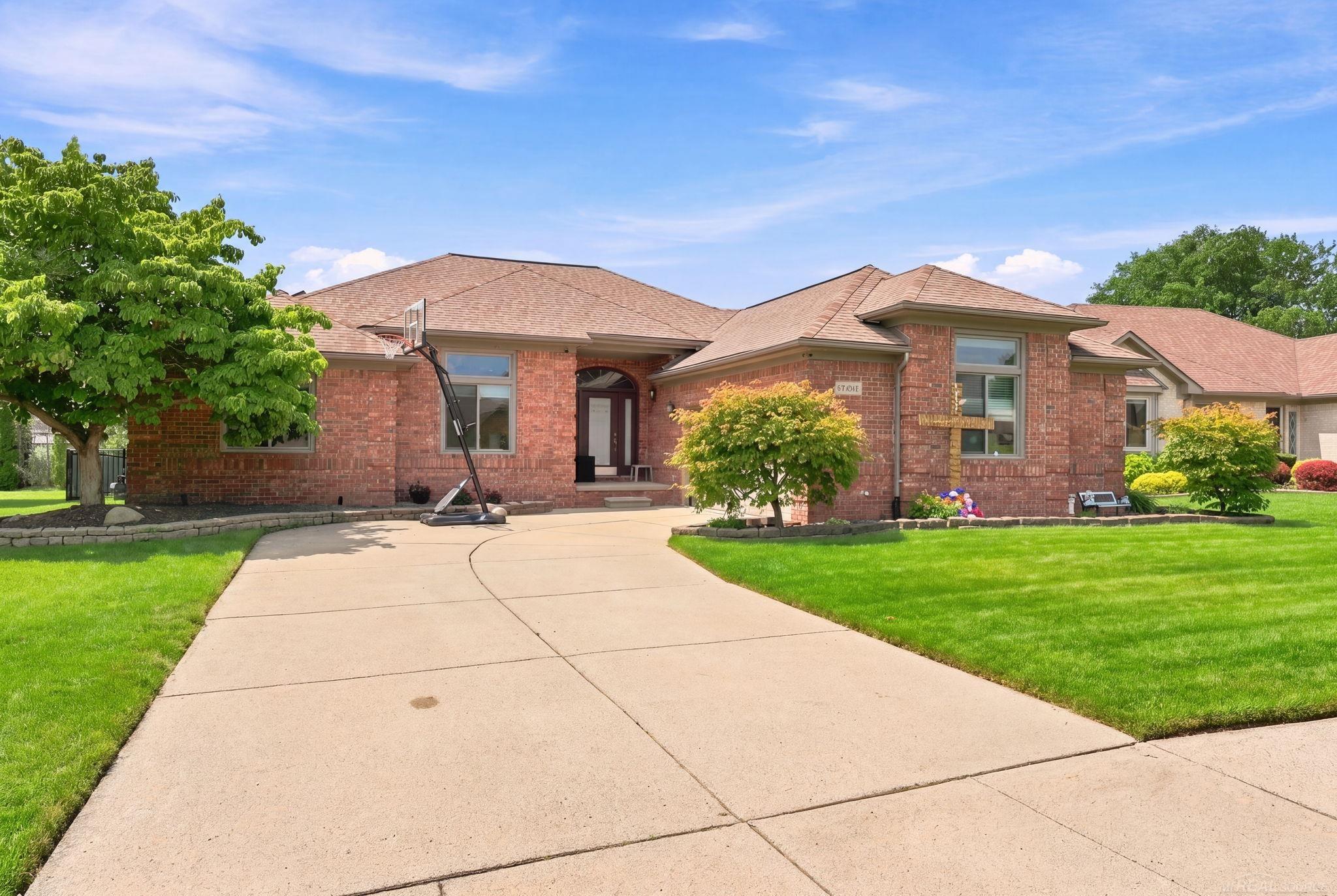 47641 Beacon Square Drive — photo