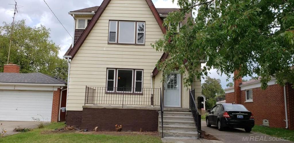 24320 Flower Drive — photo