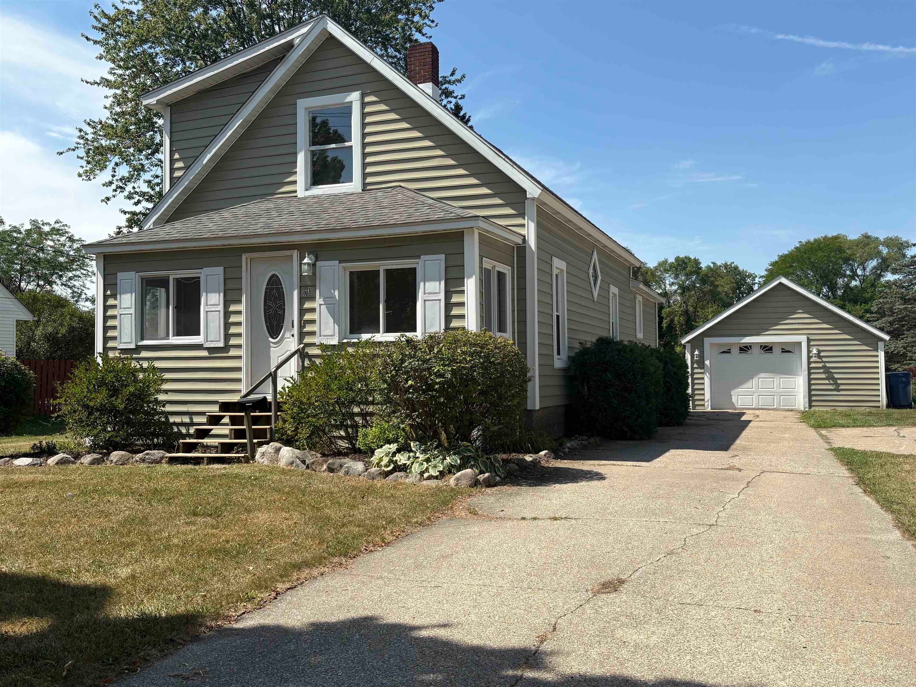 1001 Joseph Street — photo