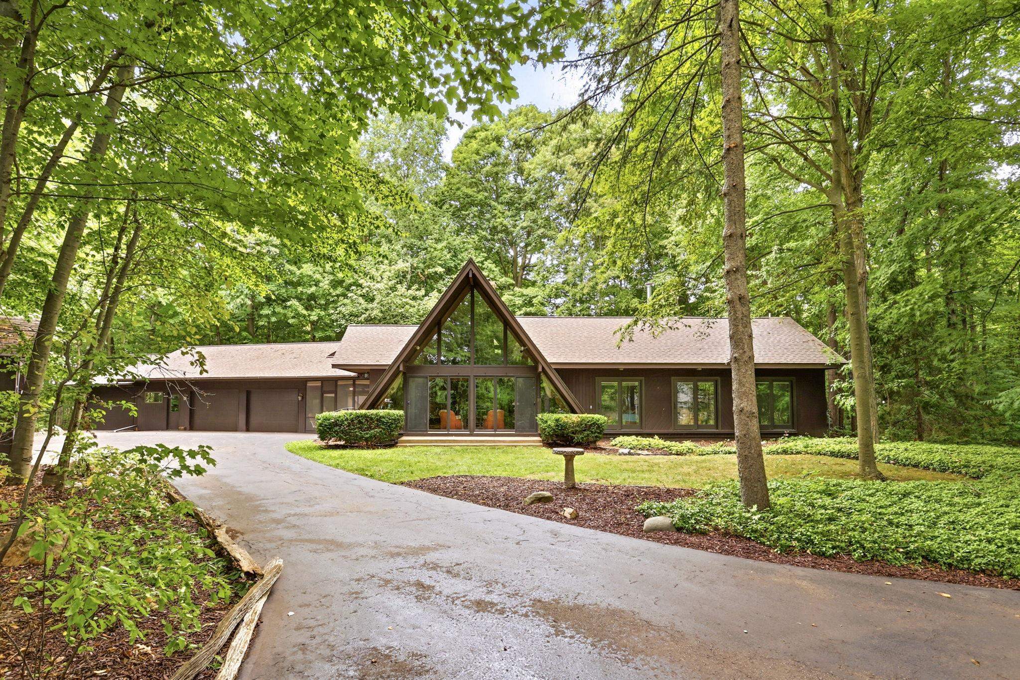 5130 Churchgrove Road — photo