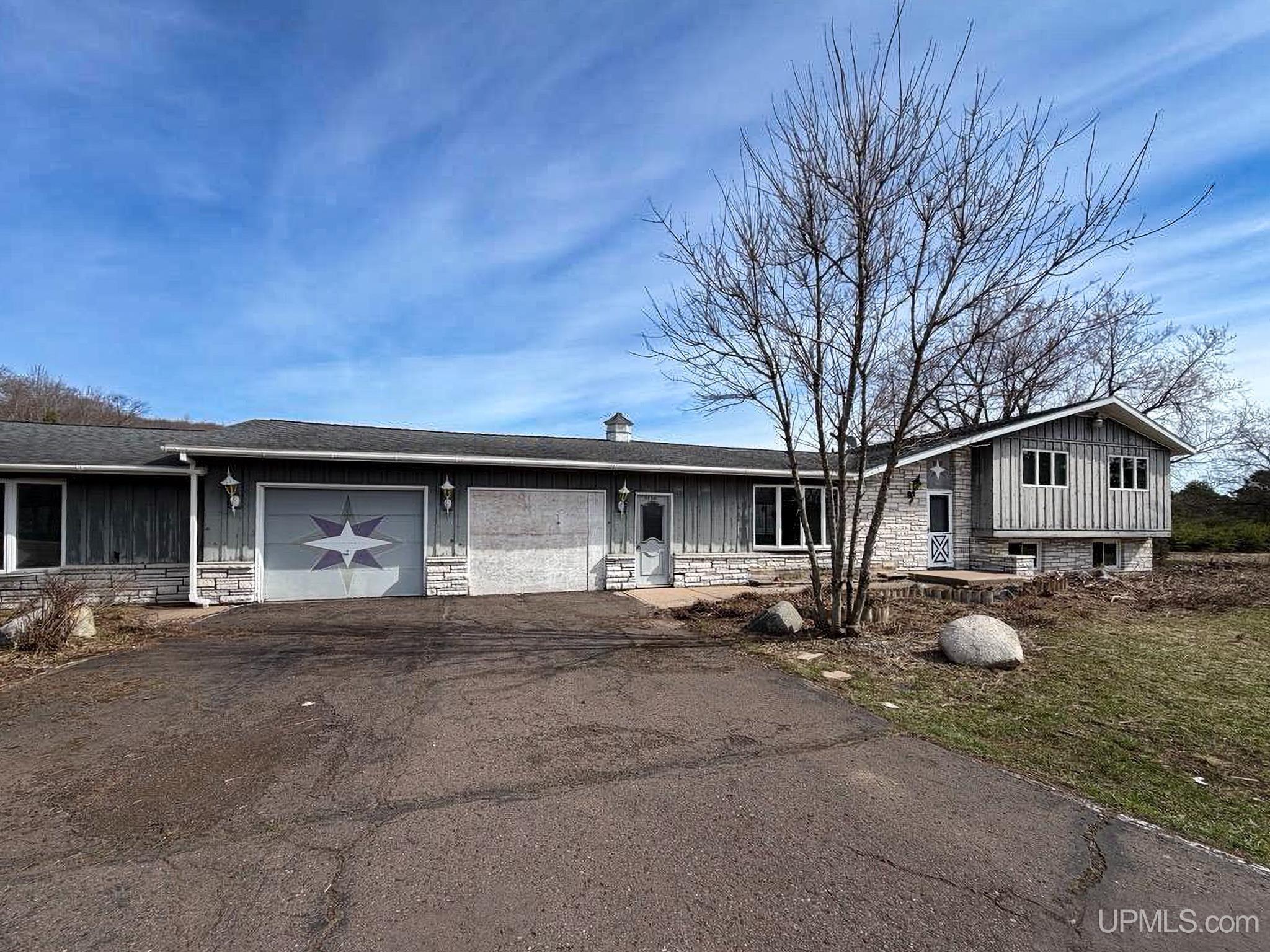 7730 E US Highway 2 Highway — photo