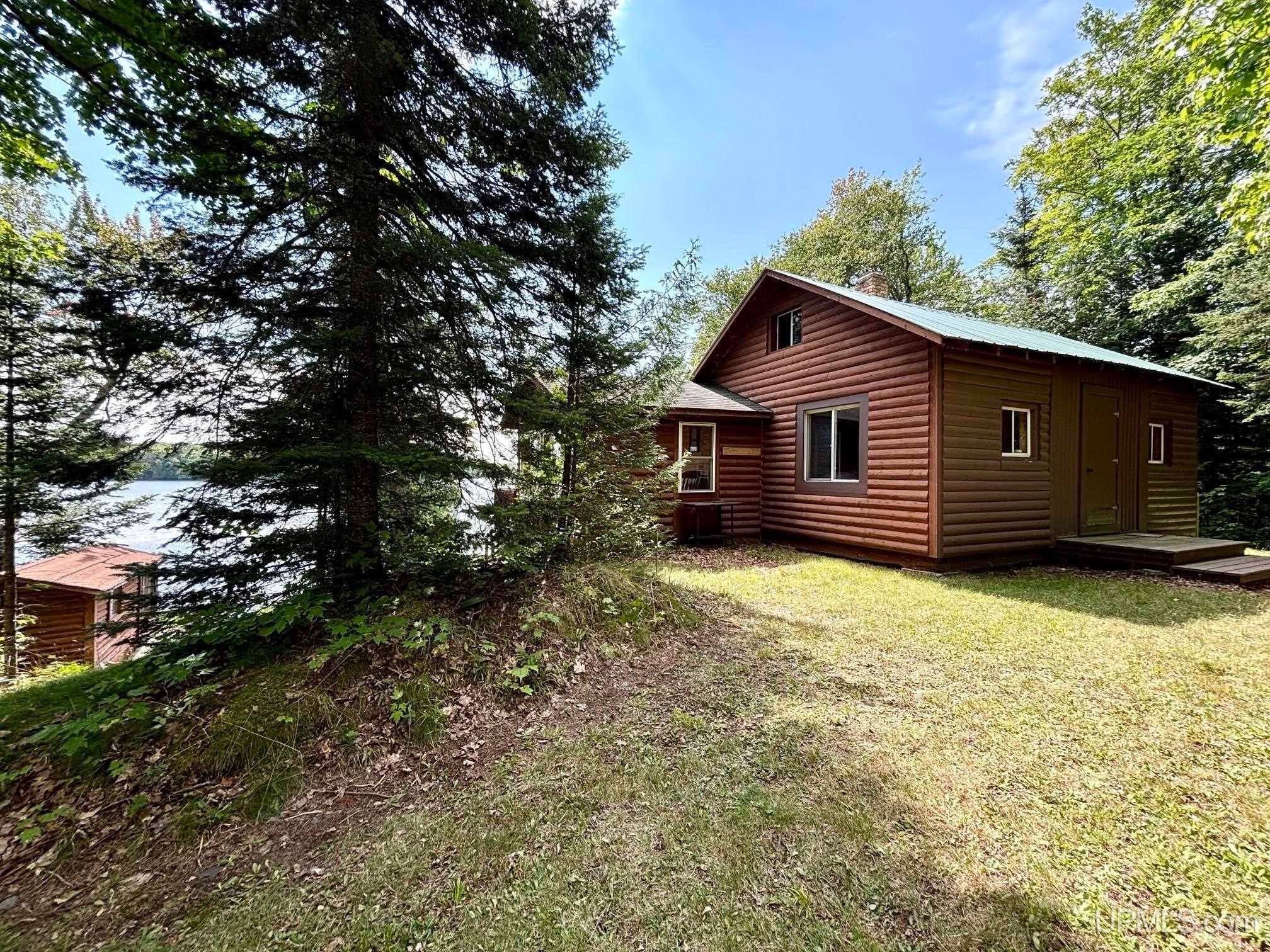35379 Wolf Lake Road — photo