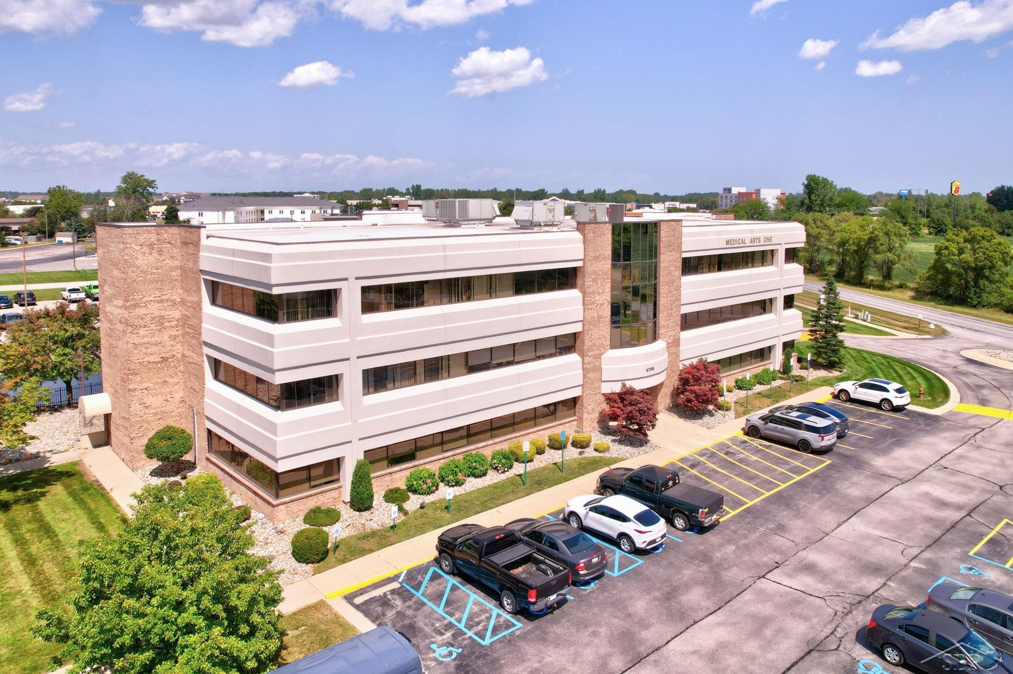 4705 Towne Centre Suite 304 Road Suite 304 Medical Arts Building 1 — photo