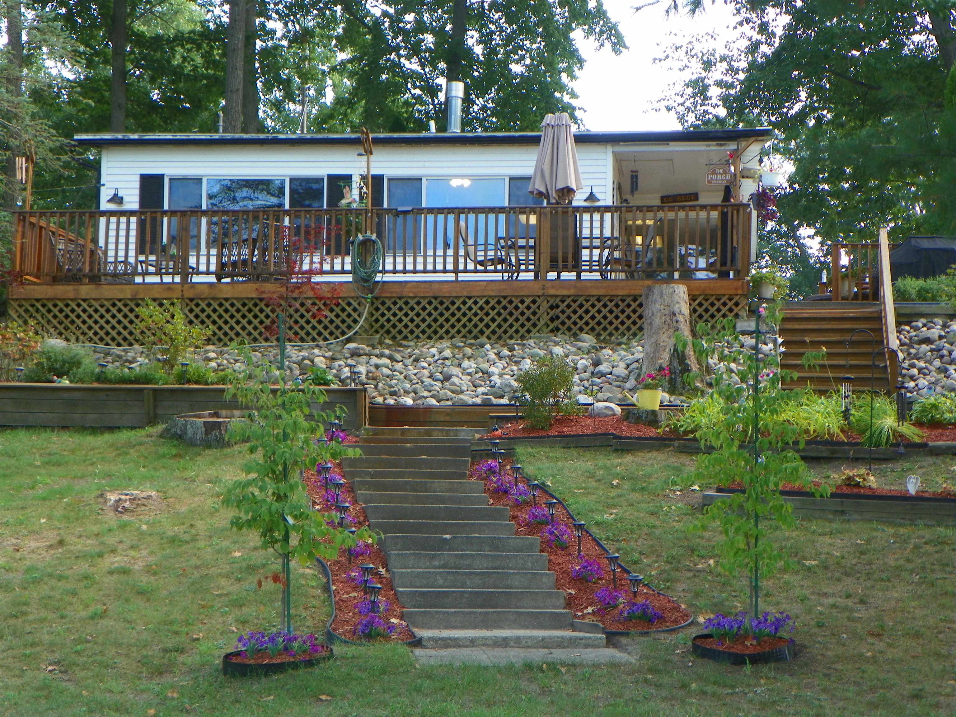 3373 Lakeview Street — photo