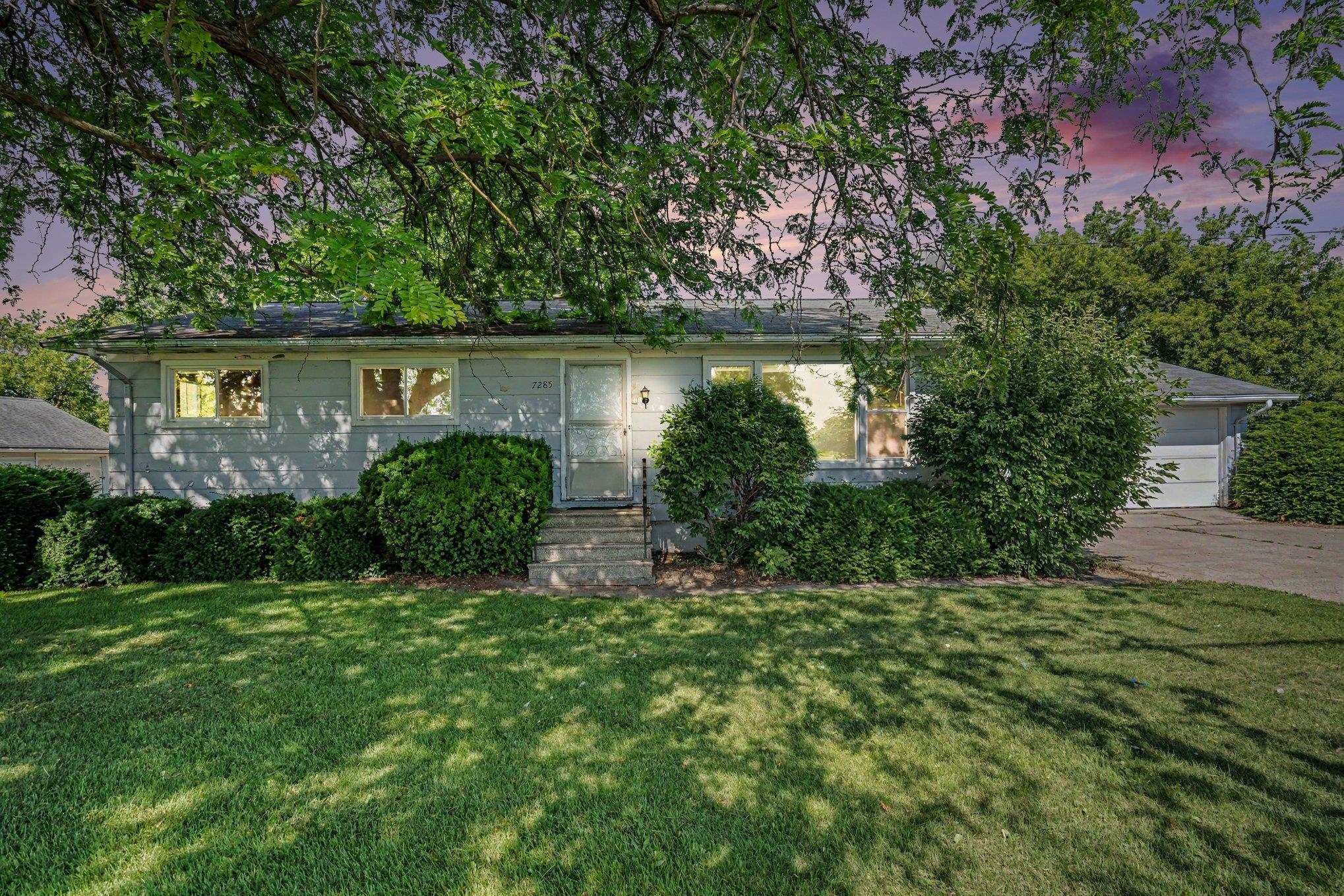 7285 Bay Road — photo