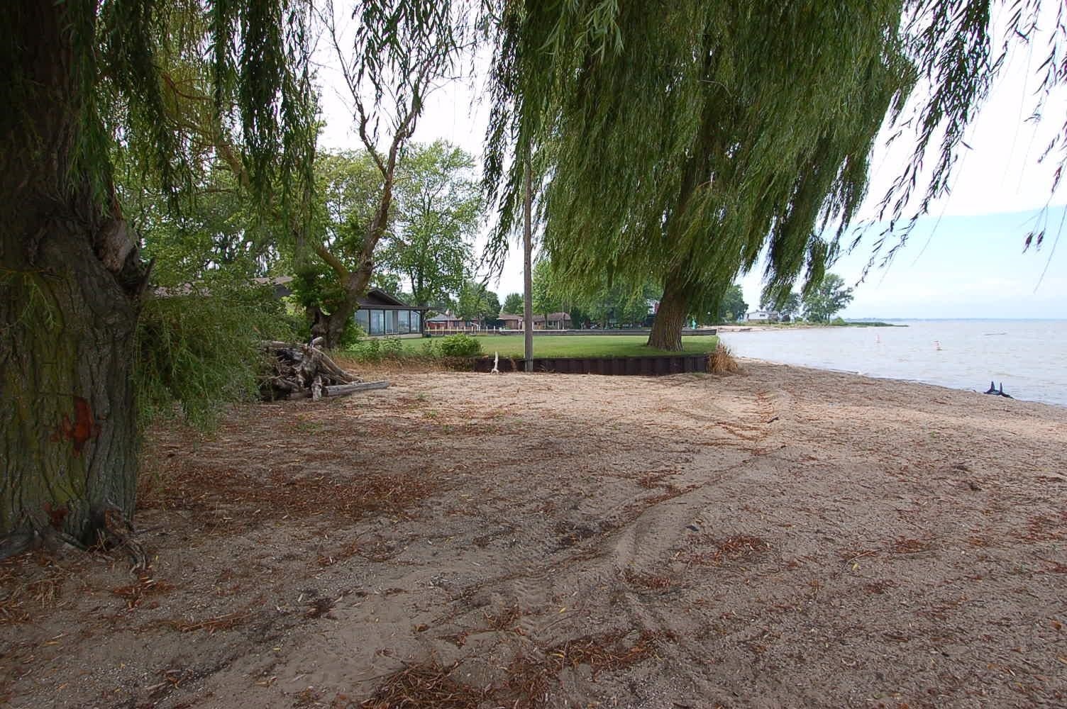 227 Bayside Park Drive — photo