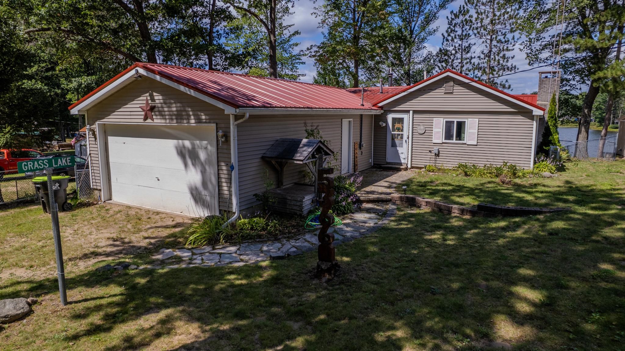 5366 Jerry Street, Gladwin, MI 48624 — photo 2