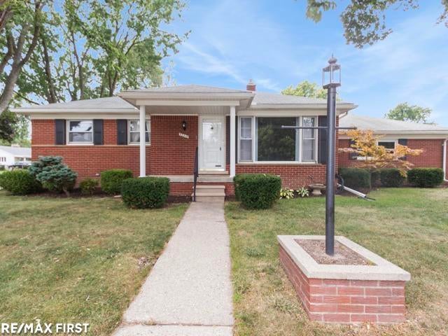 32215 Solon Street — photo