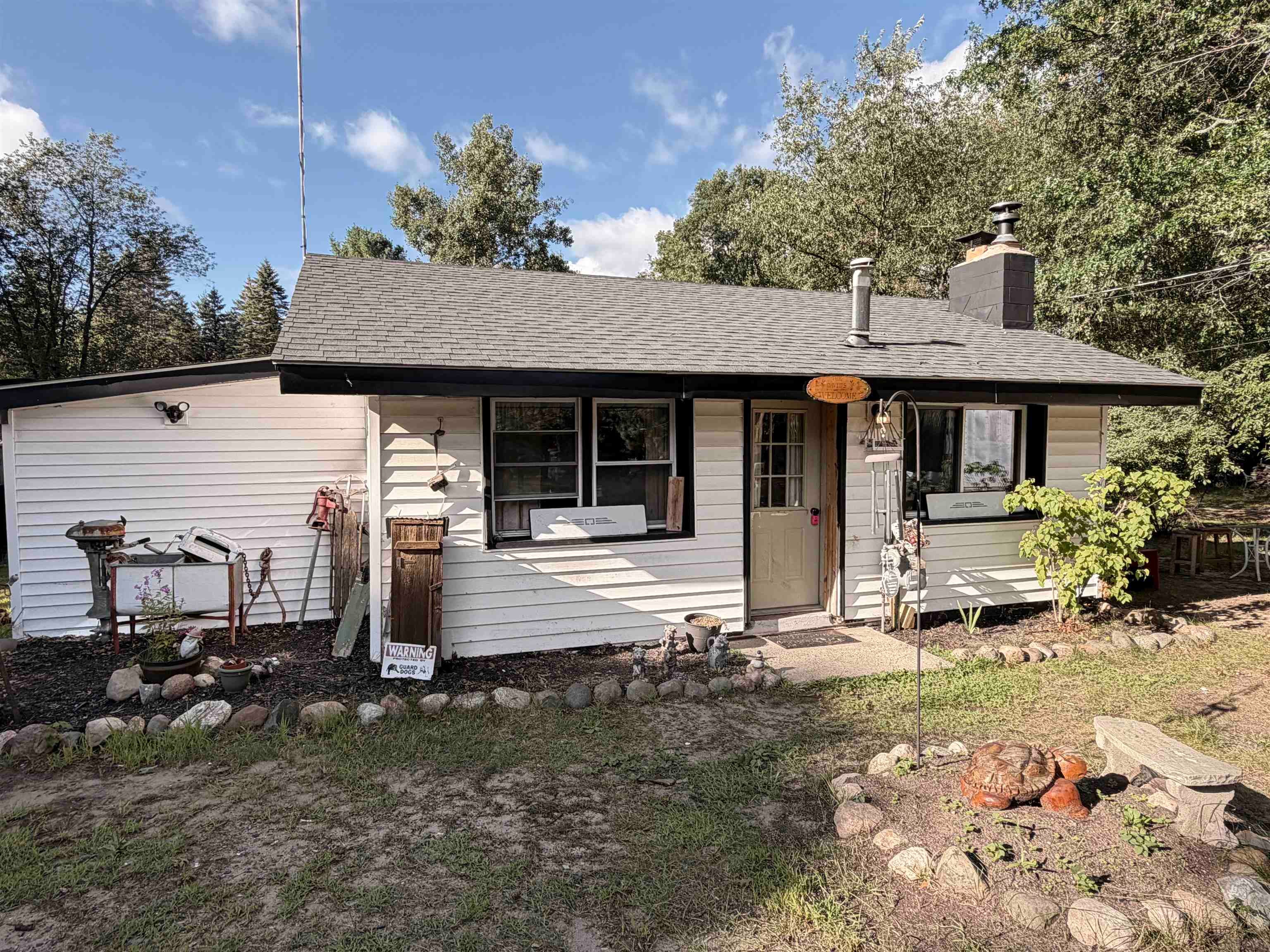 9311 E Diamond Street — photo