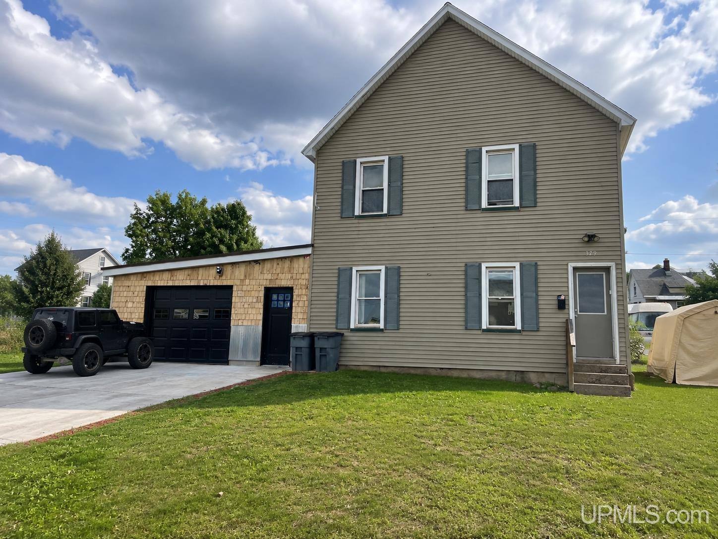 329 Cedar Street — photo