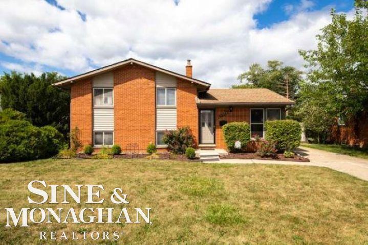 2331 Parliament Drive — photo