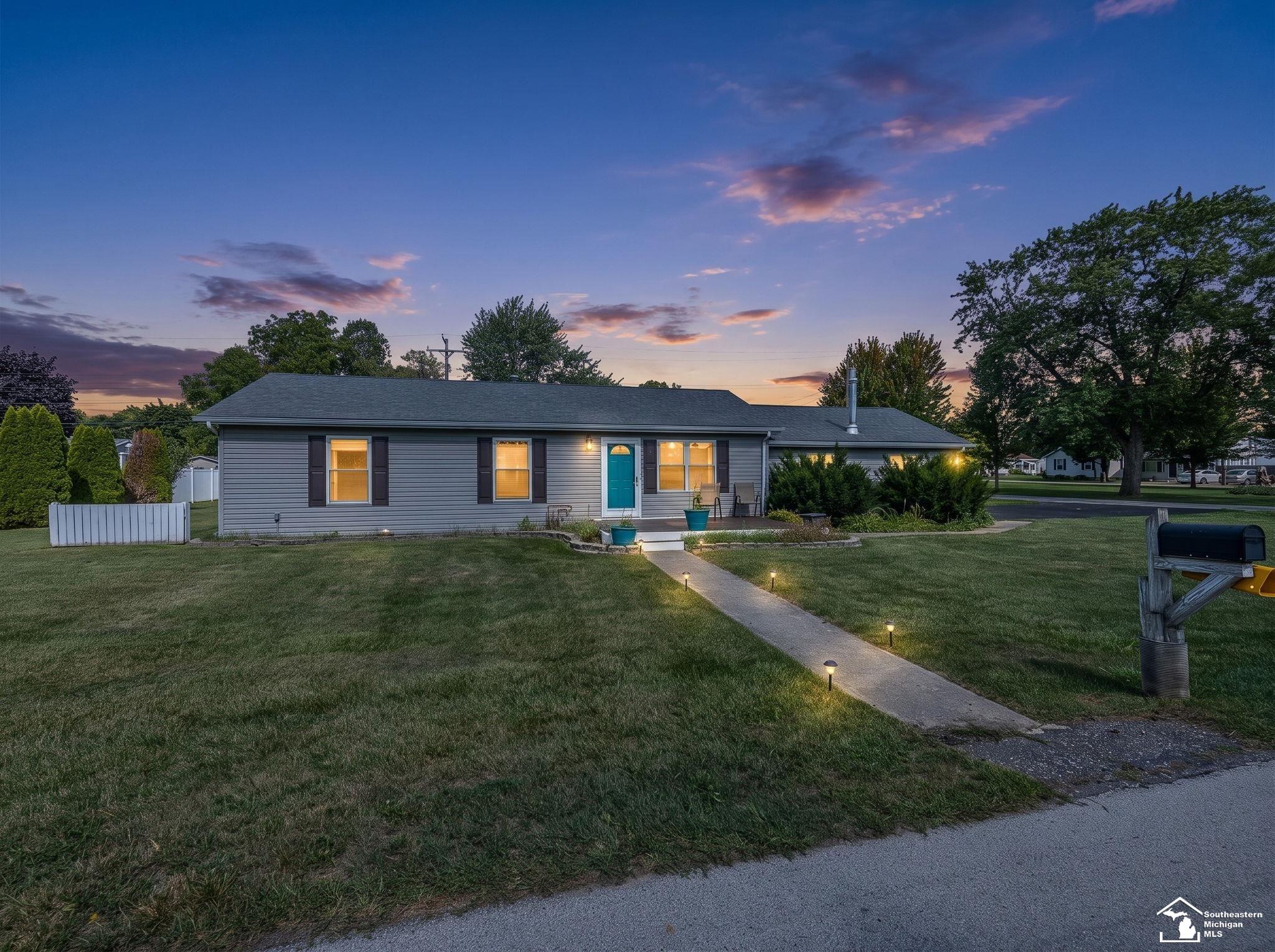 3255 Park Drive — photo
