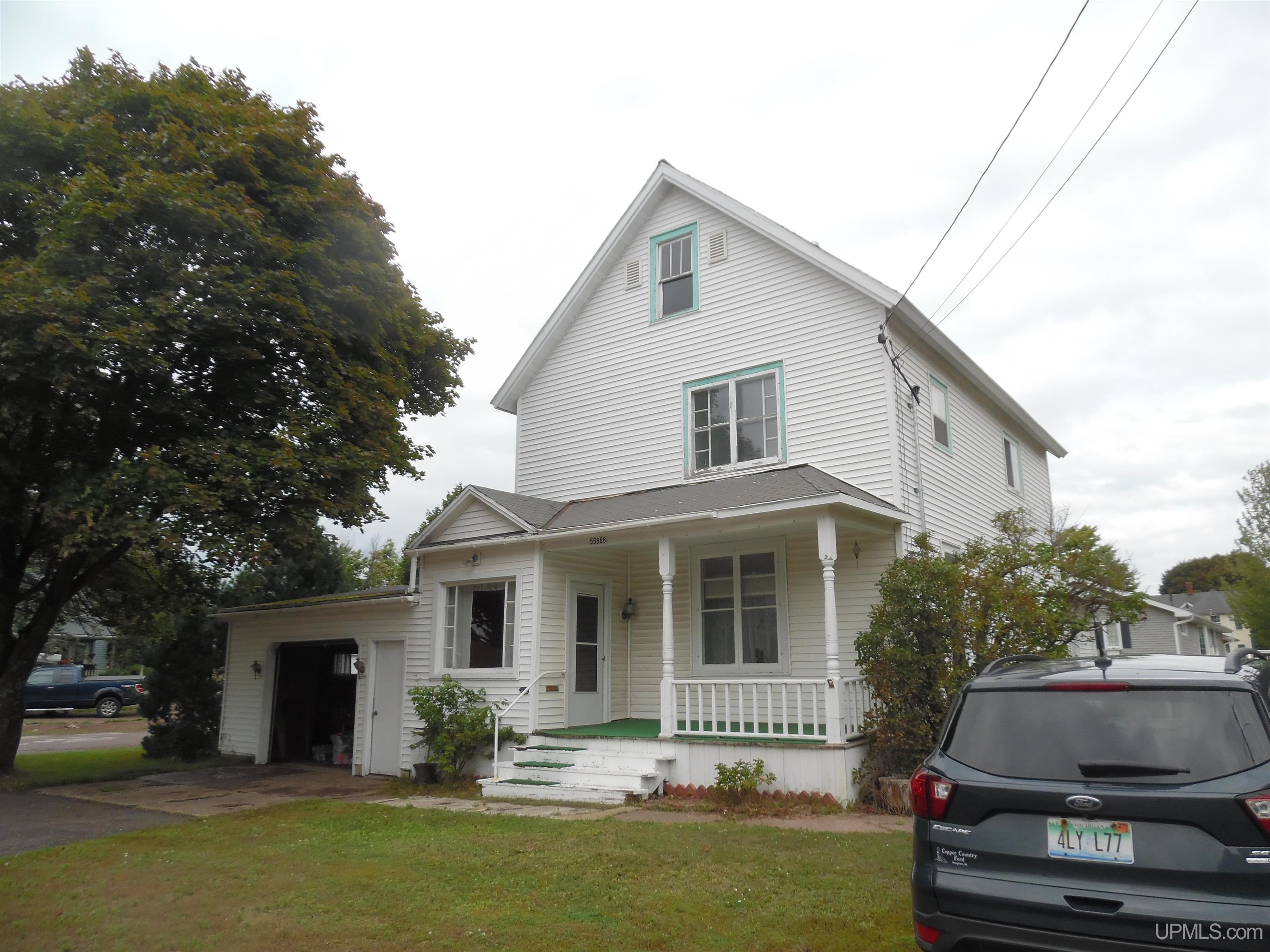 55888 Lake Linden Avenue — photo
