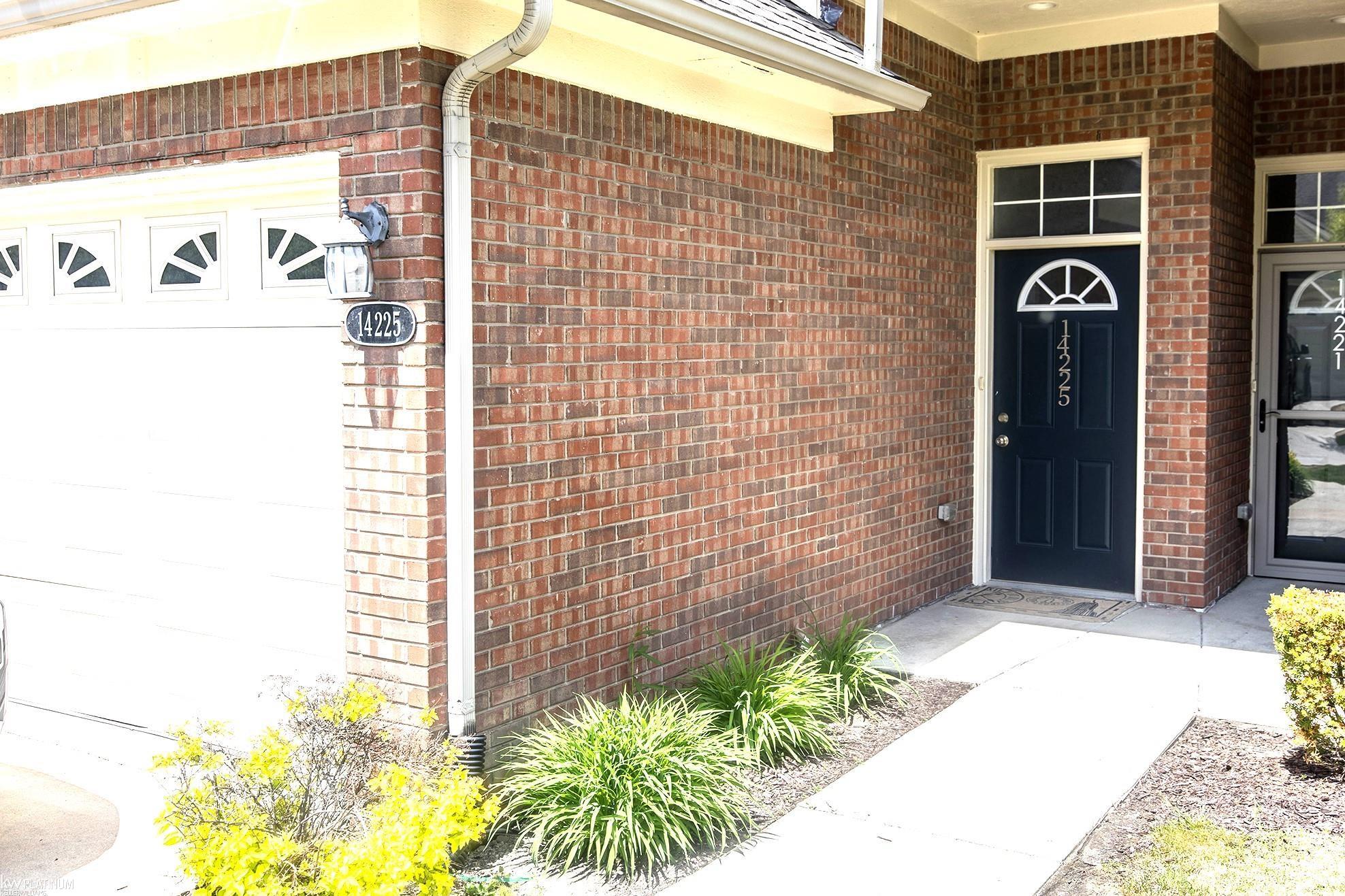 14225 Shadywood Drive — photo