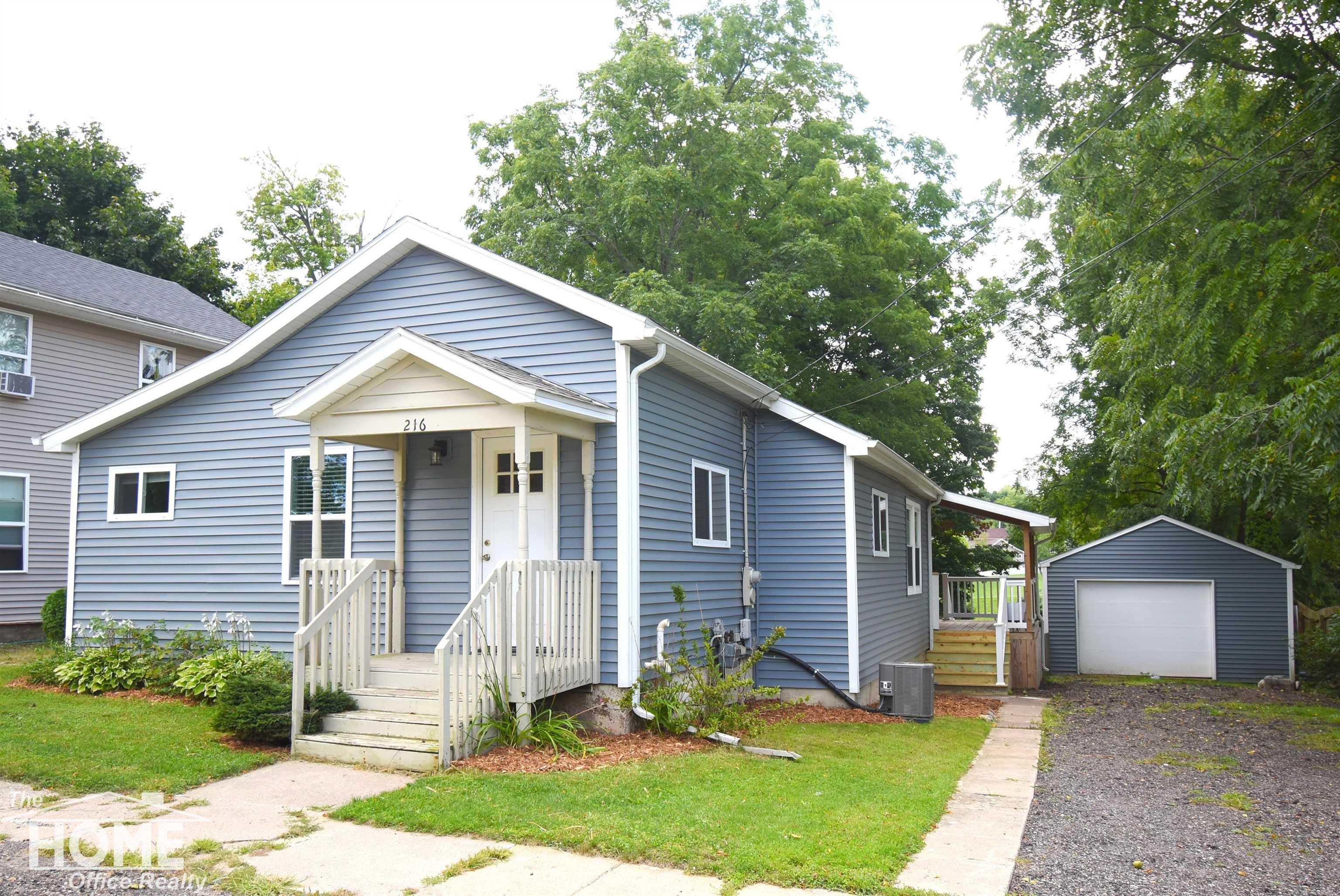 216 N Laing Street — photo